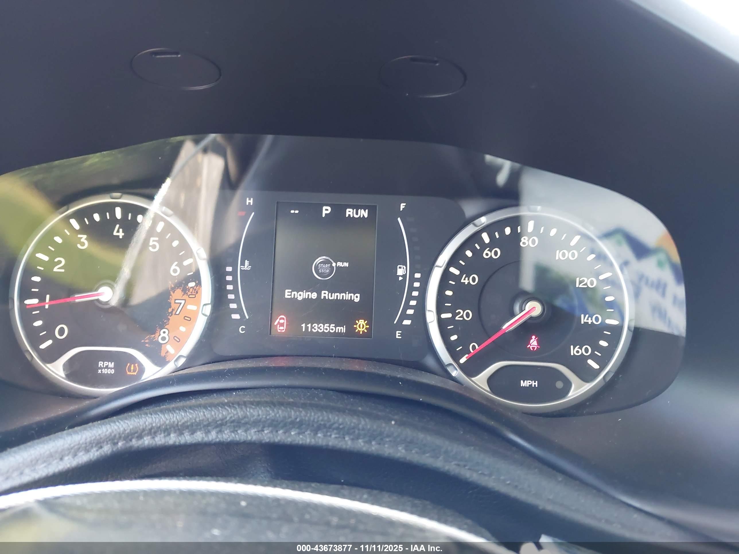 JEEP RENEGADE image 7