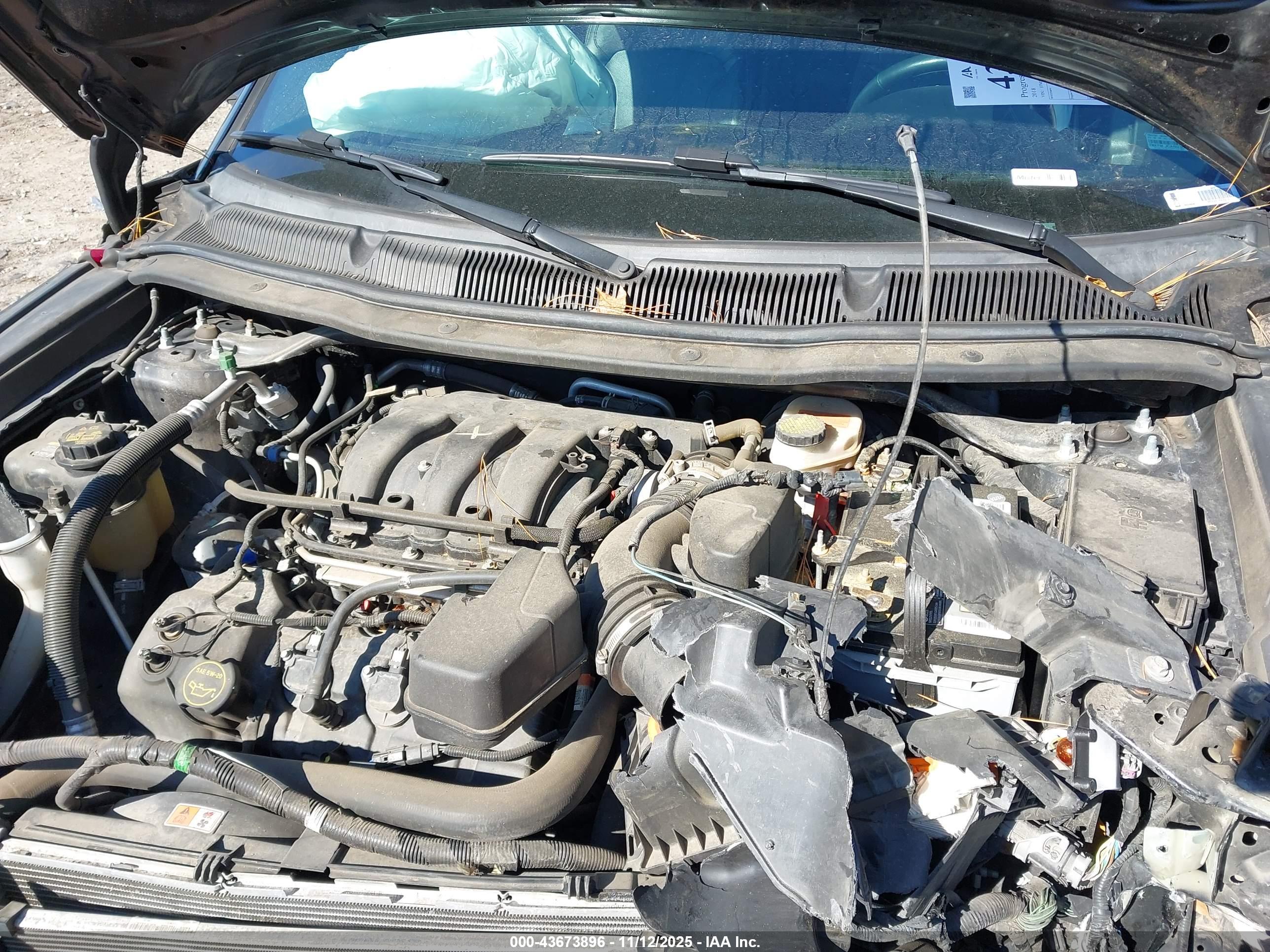 FORD EXPLORER image 10