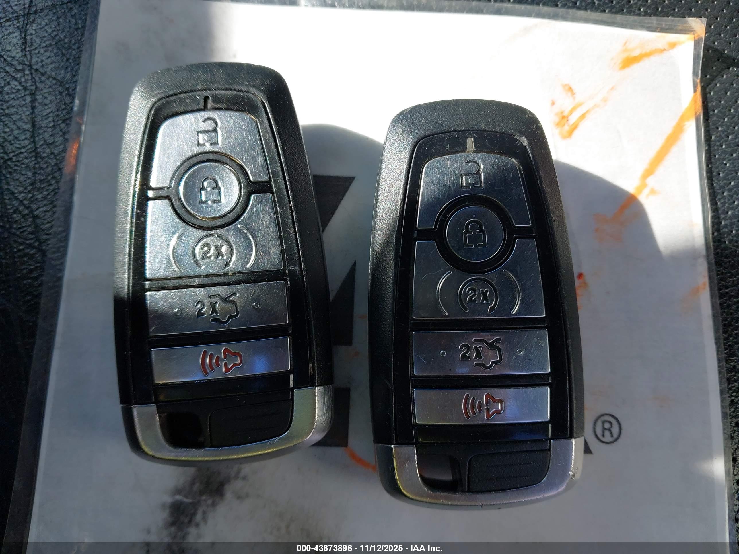 FORD EXPLORER image 11
