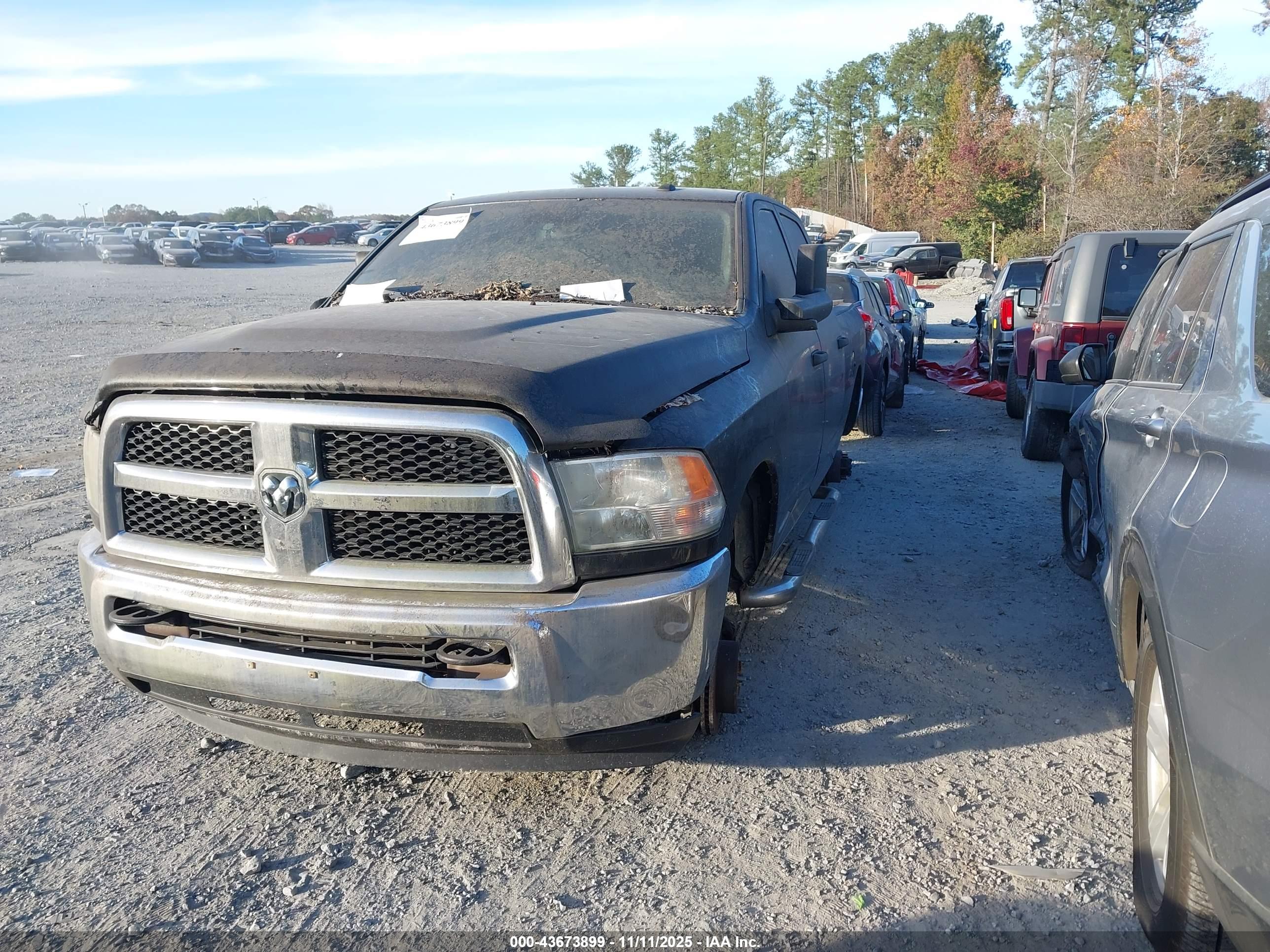 RAM 2500 image 2