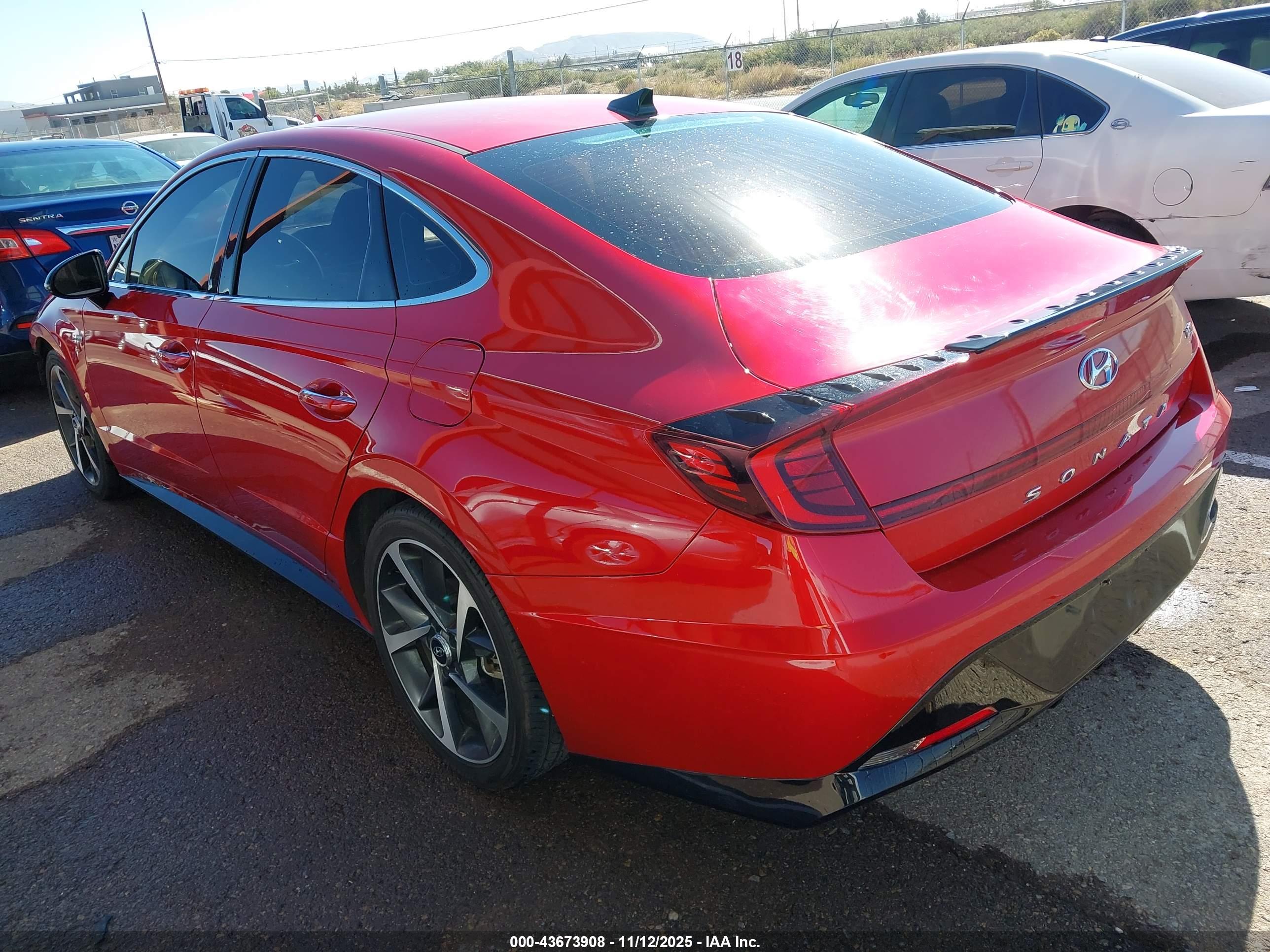 HYUNDAI SONATA image 3