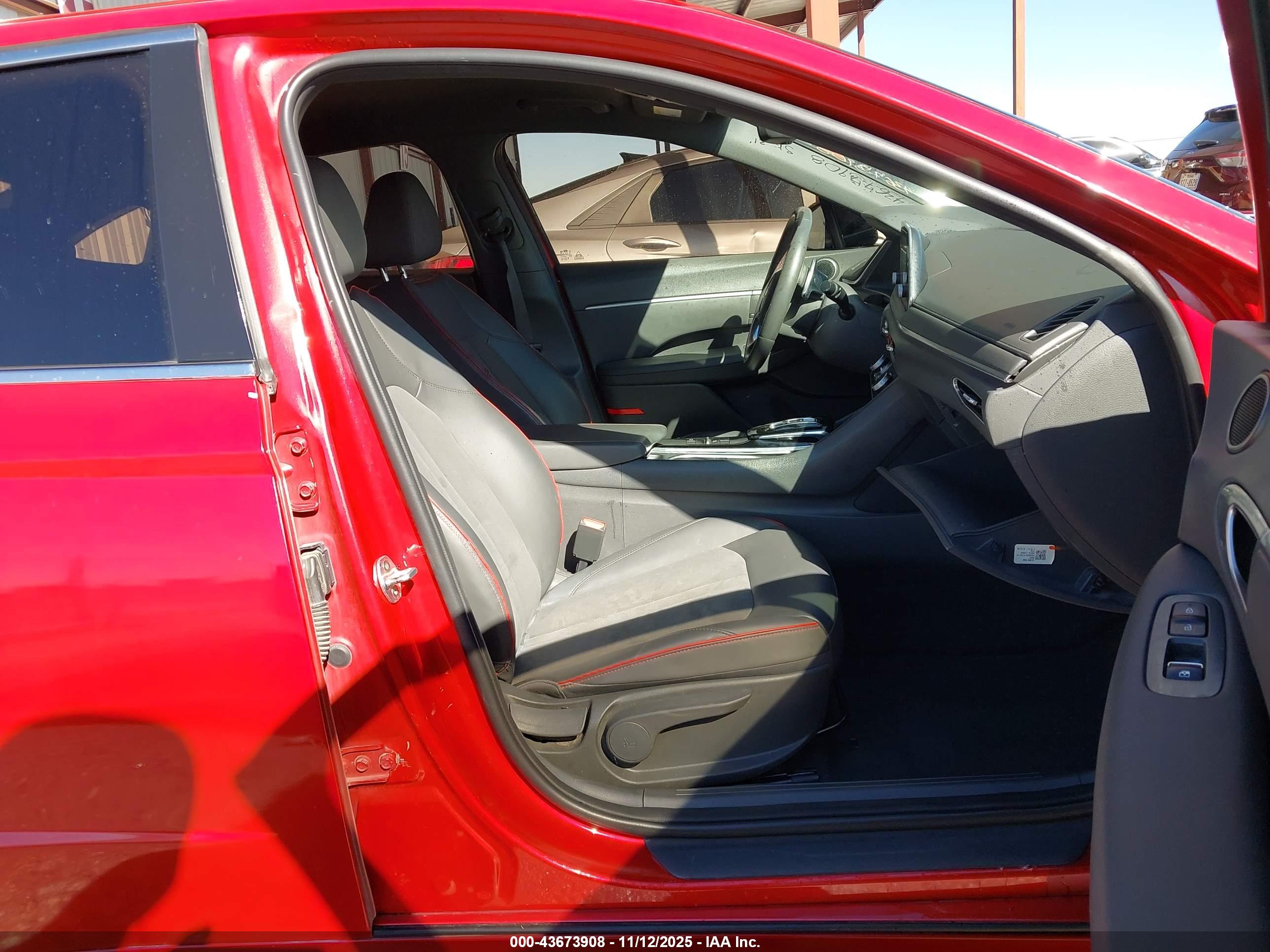 HYUNDAI SONATA image 5