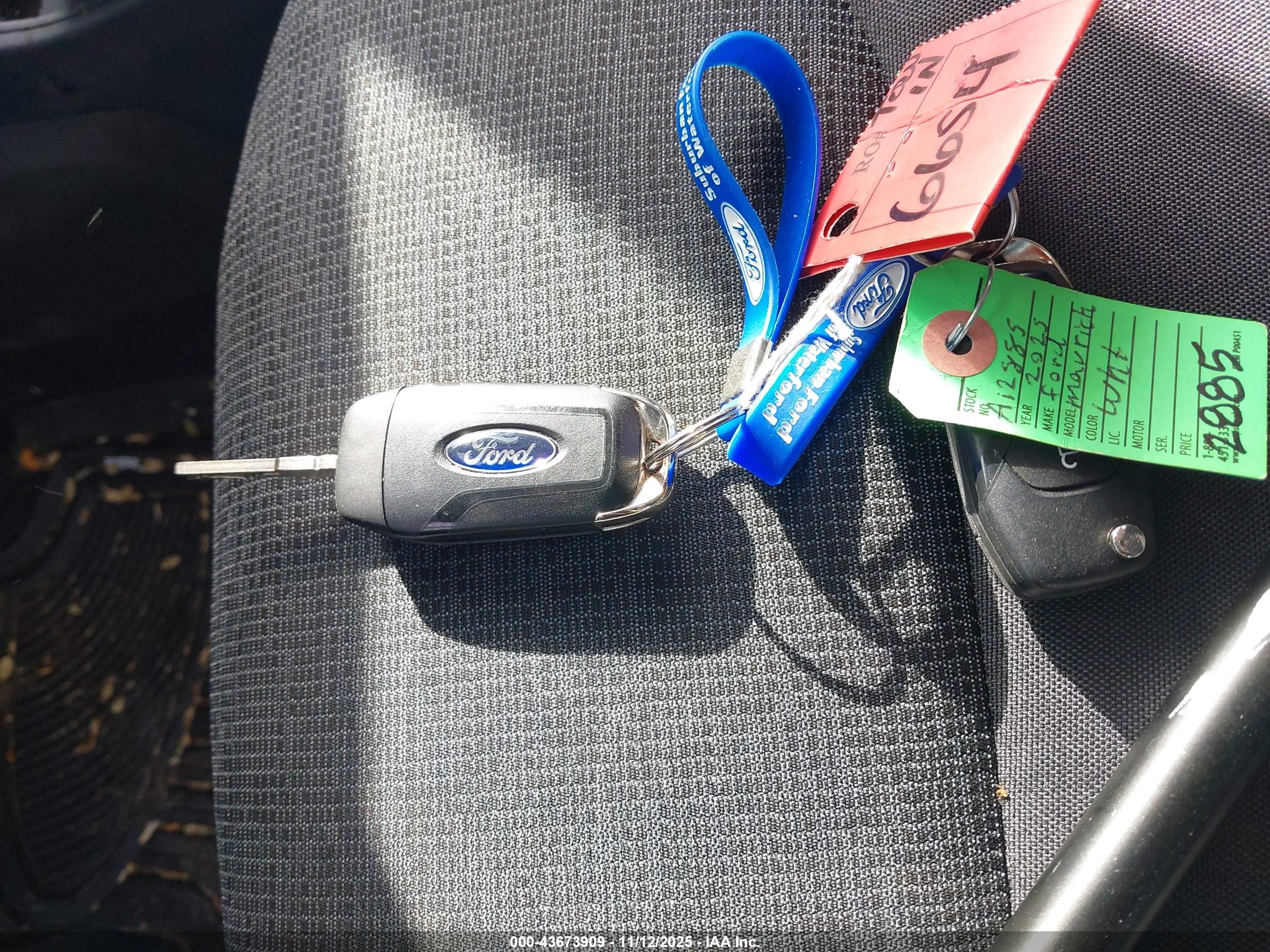 FORD MAVERICK image 11