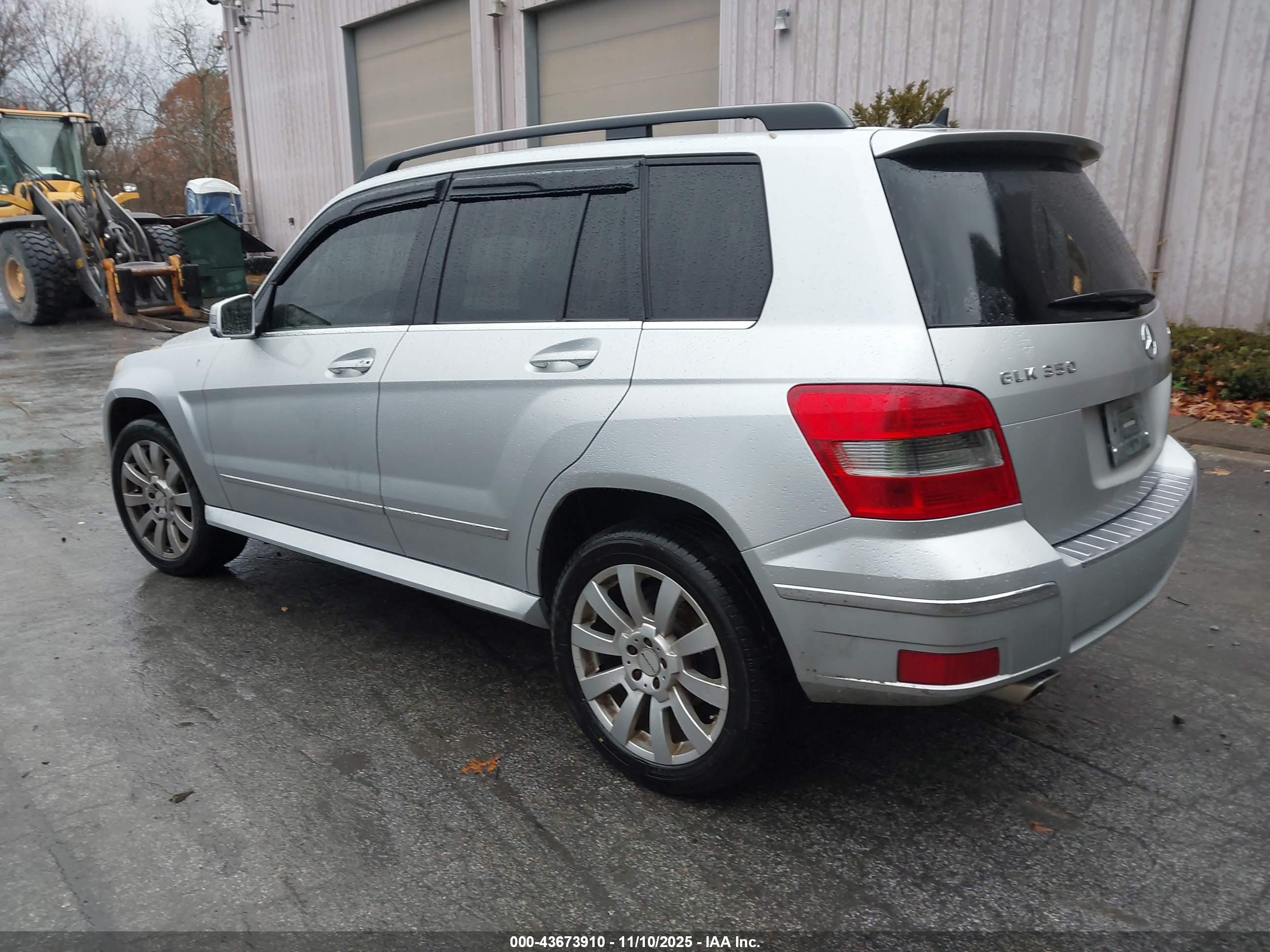 MERCEDES-BENZ GLK image 3