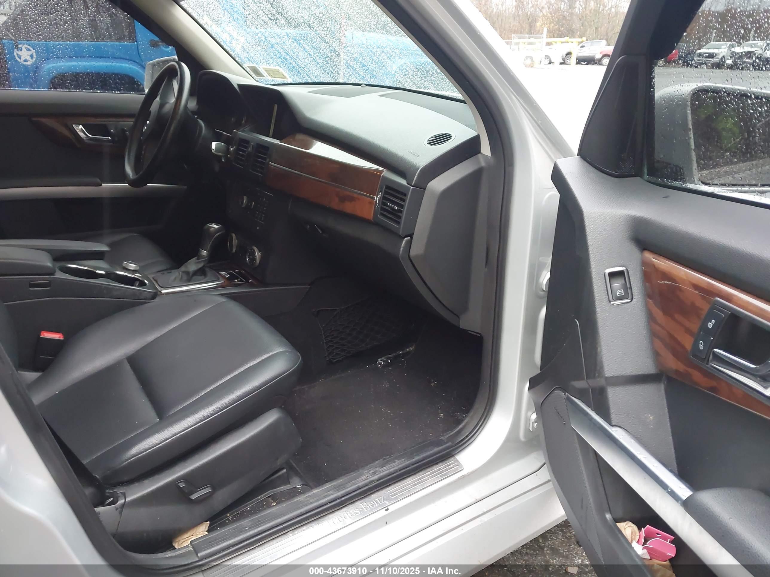 MERCEDES-BENZ GLK image 5