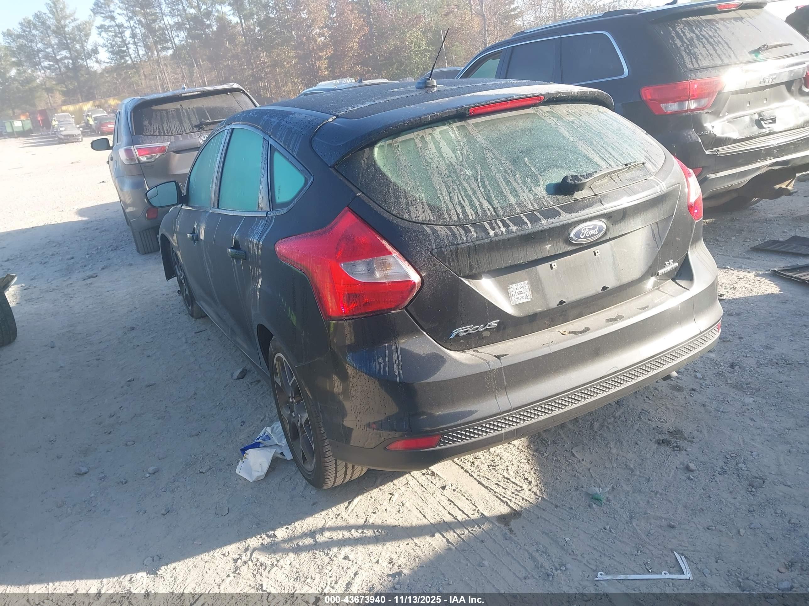FORD FOCUS image 3