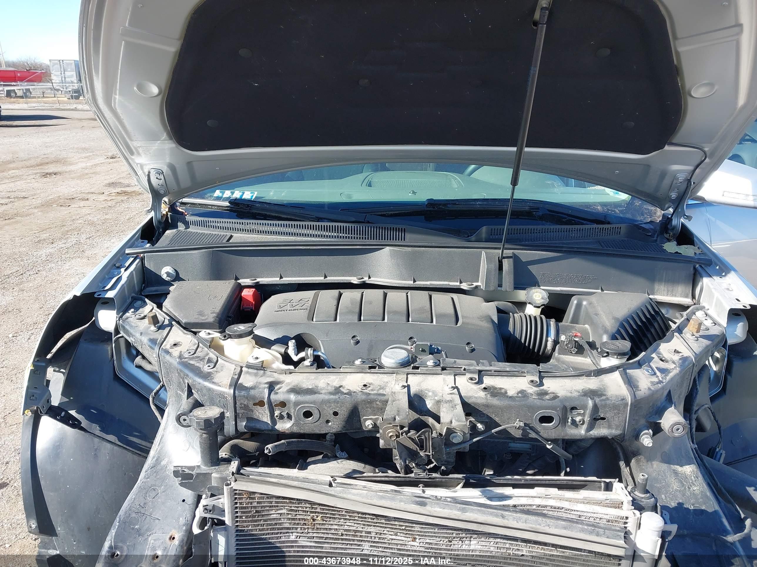 CHEVROLET TRAVERSE image 10