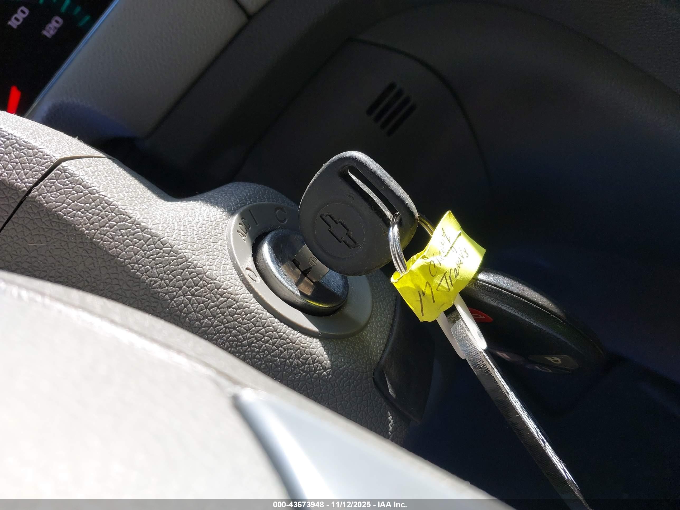 CHEVROLET TRAVERSE image 11
