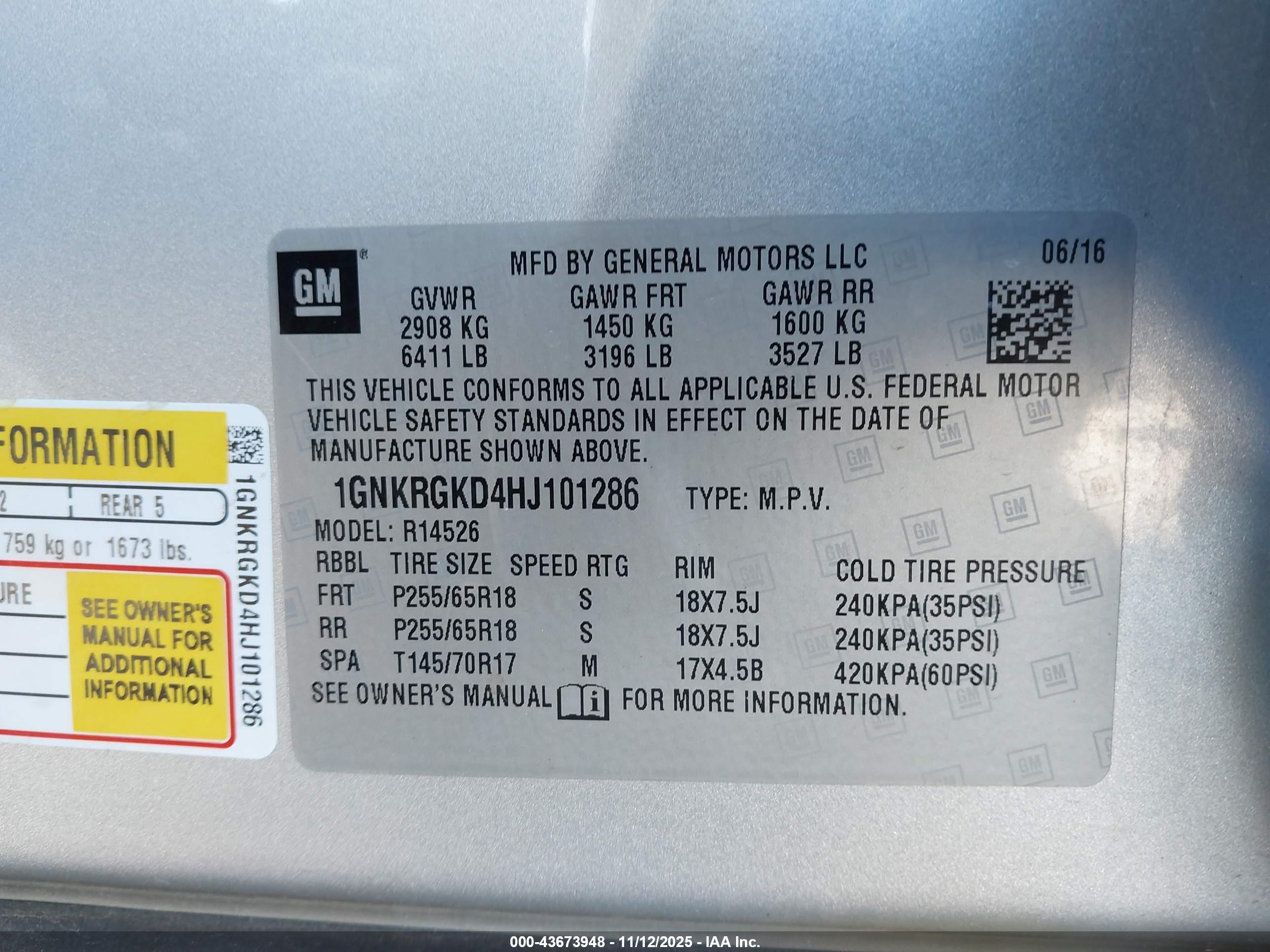 CHEVROLET TRAVERSE image 9