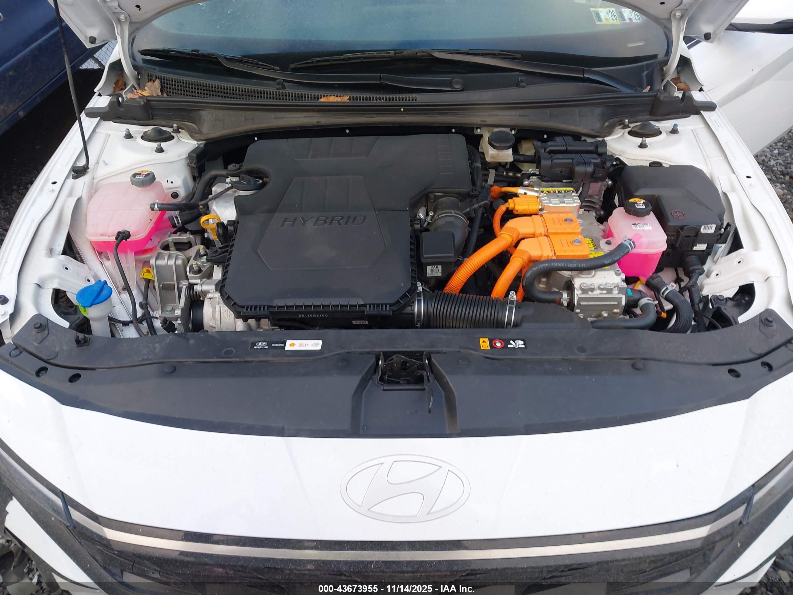 HYUNDAI ELANTRA image 10