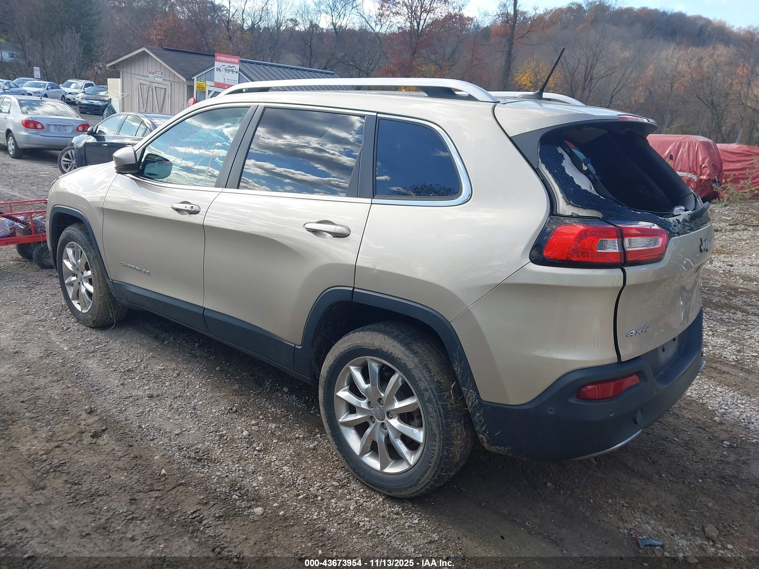 JEEP CHEROKEE image 3