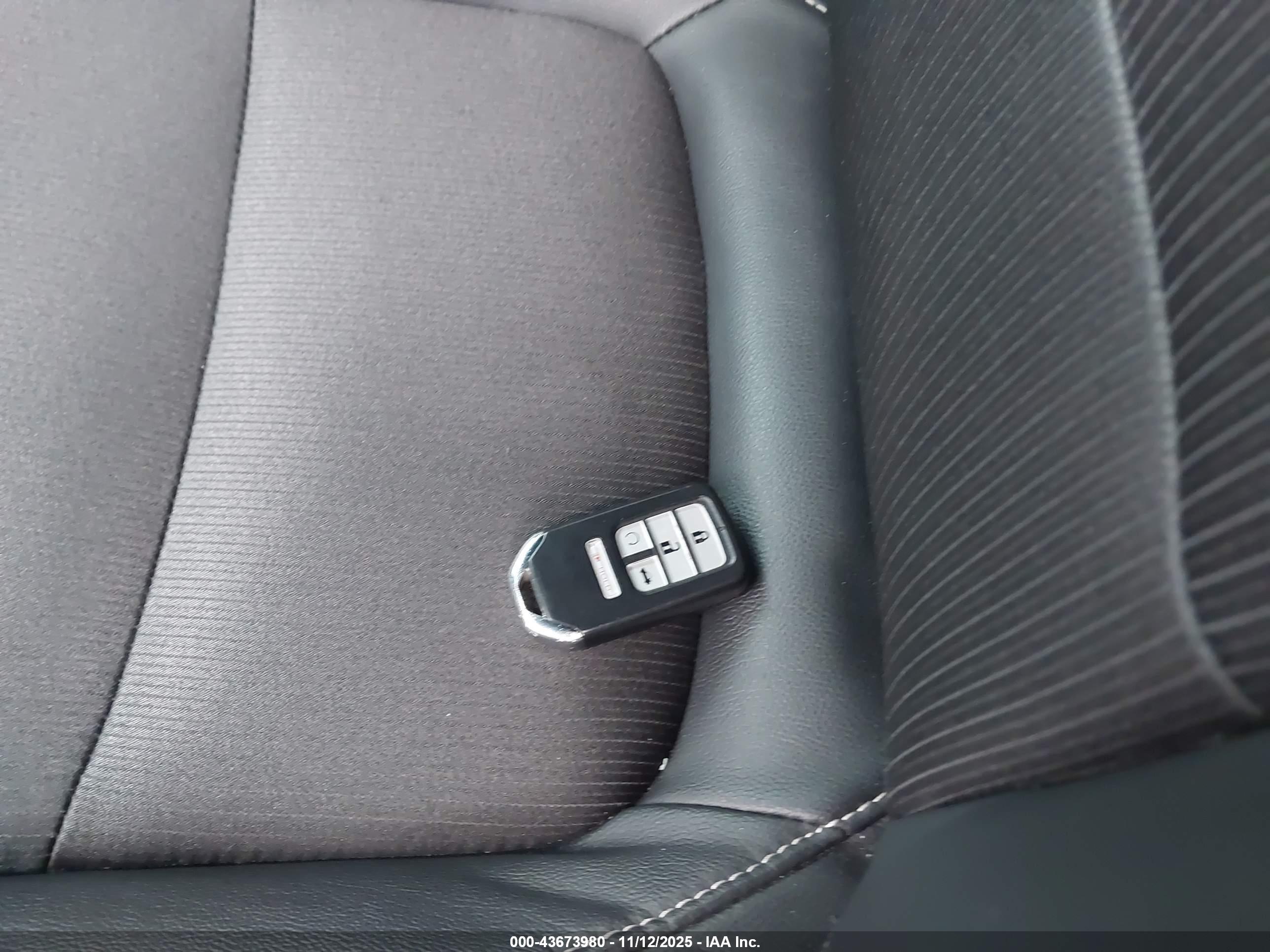 HONDA ACCORD image 11