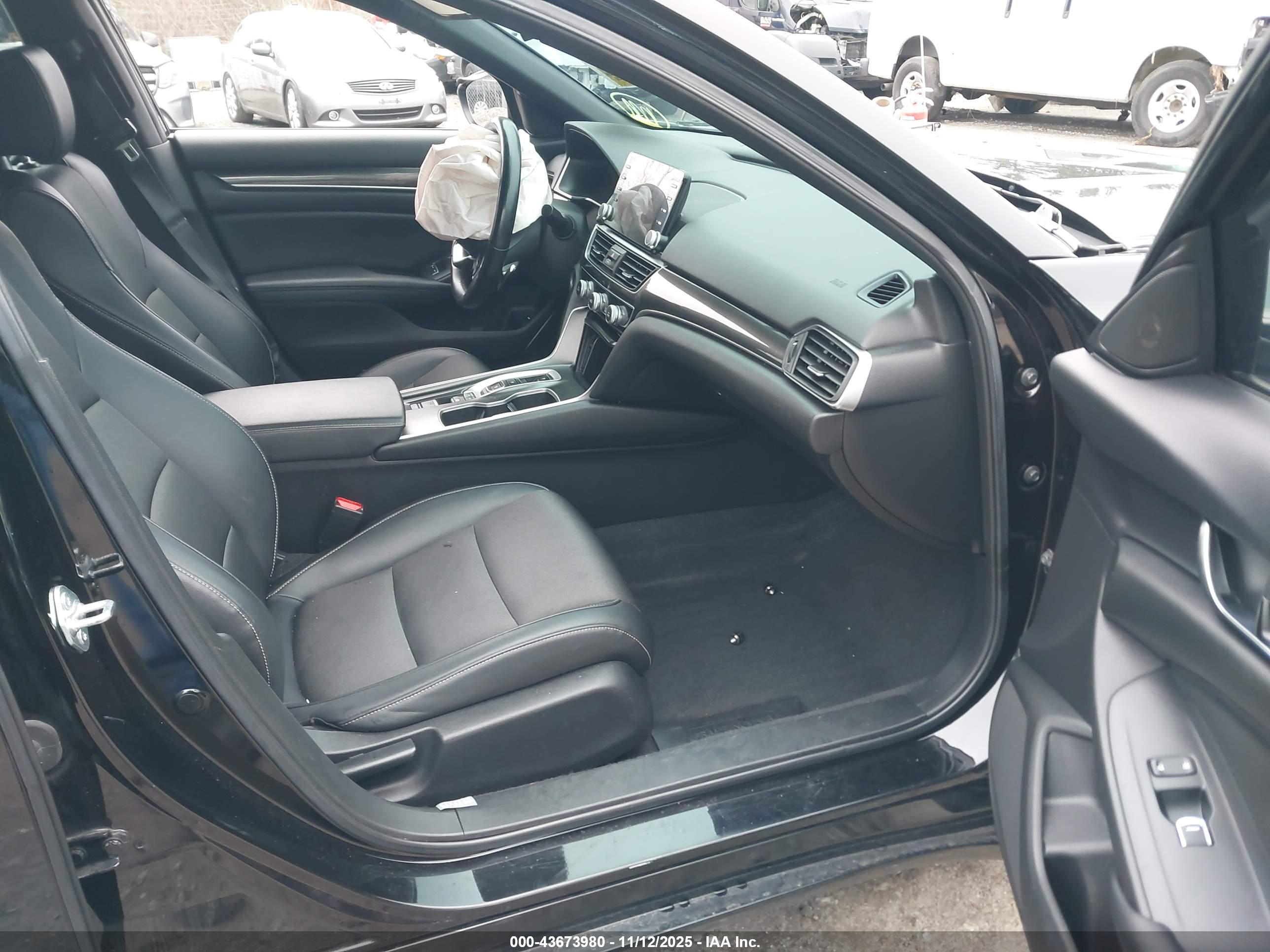 HONDA ACCORD image 5
