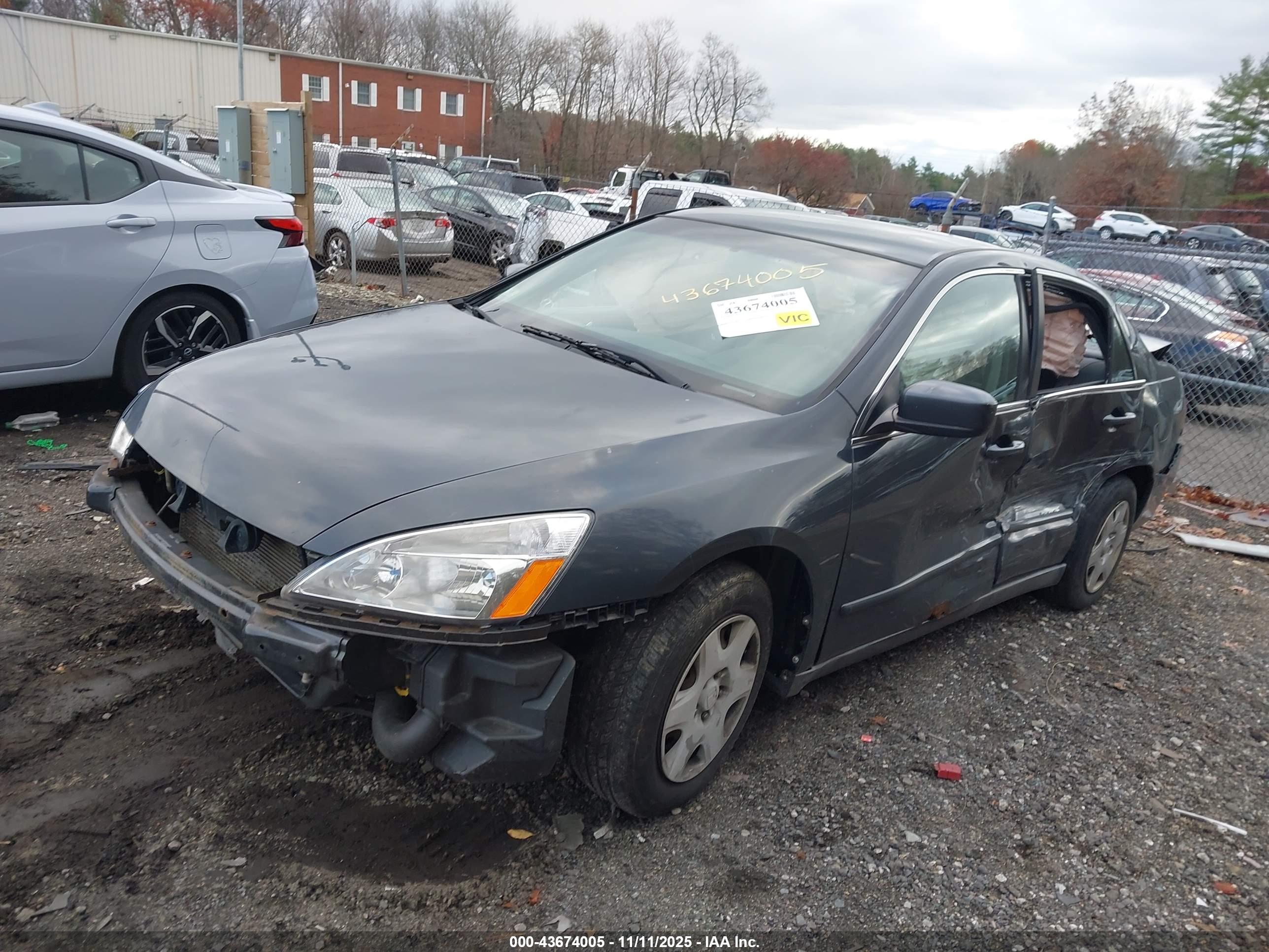 HONDA ACCORD image 2