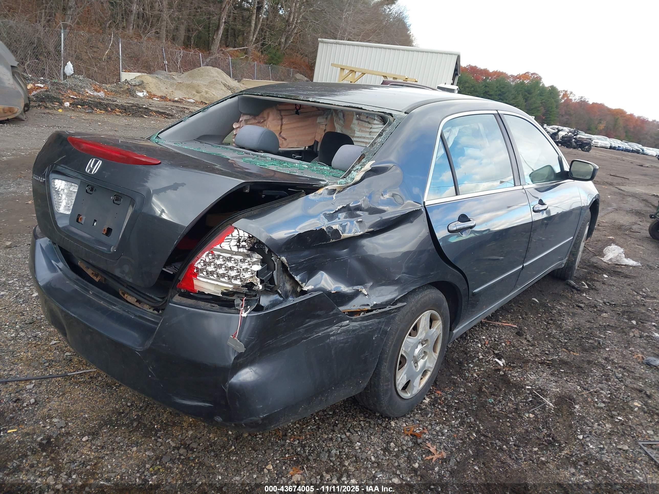 HONDA ACCORD image 4