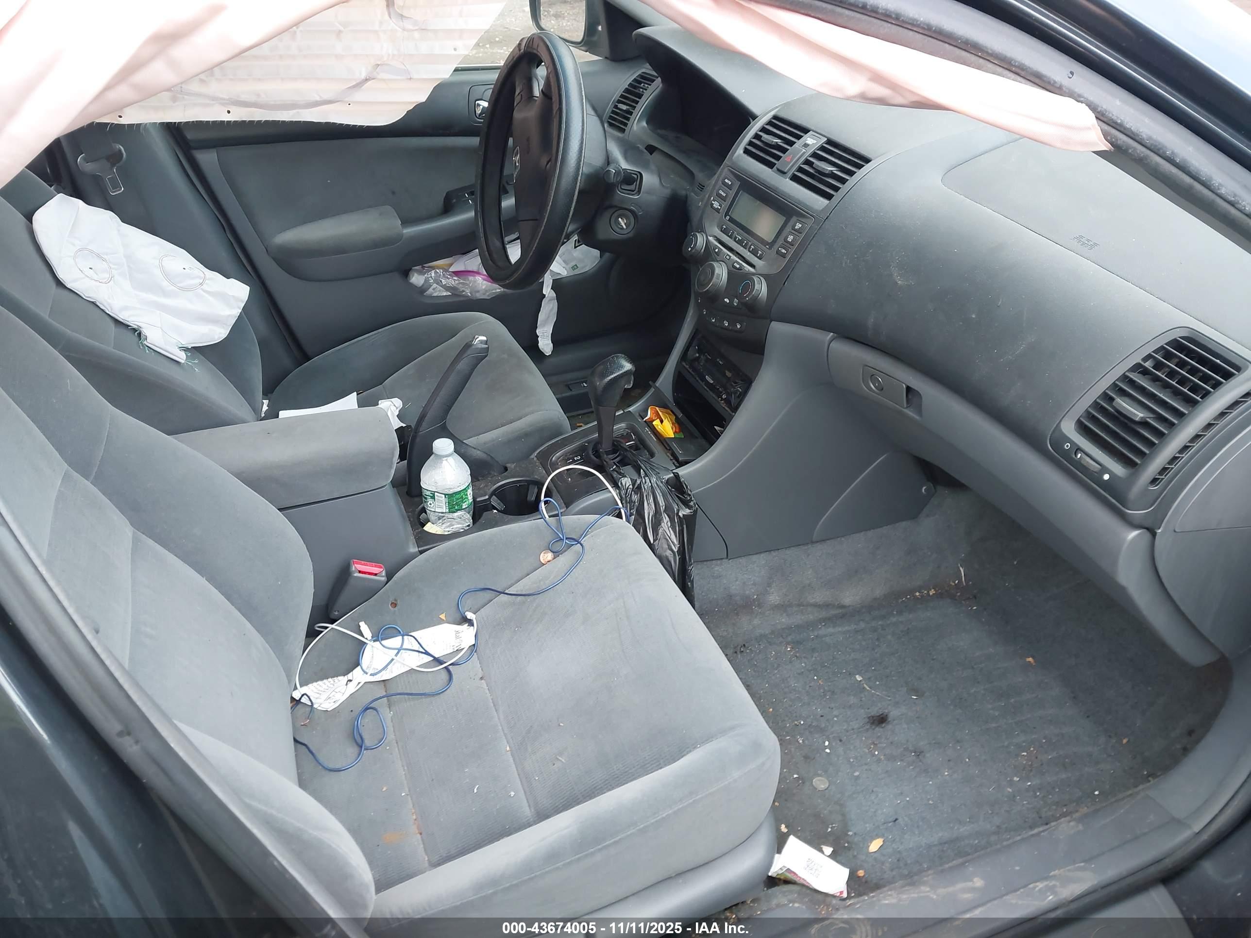 HONDA ACCORD image 5