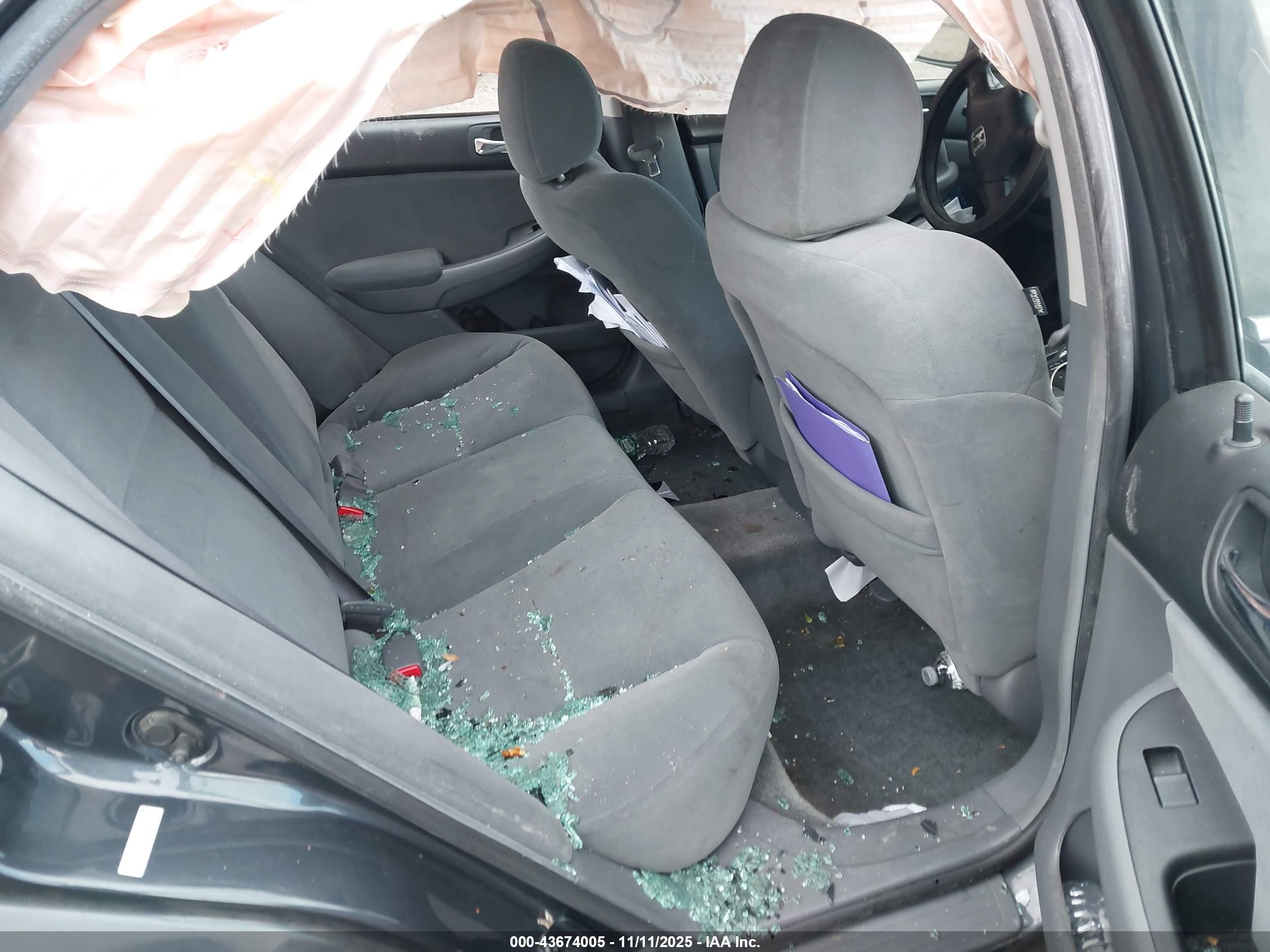 HONDA ACCORD image 8