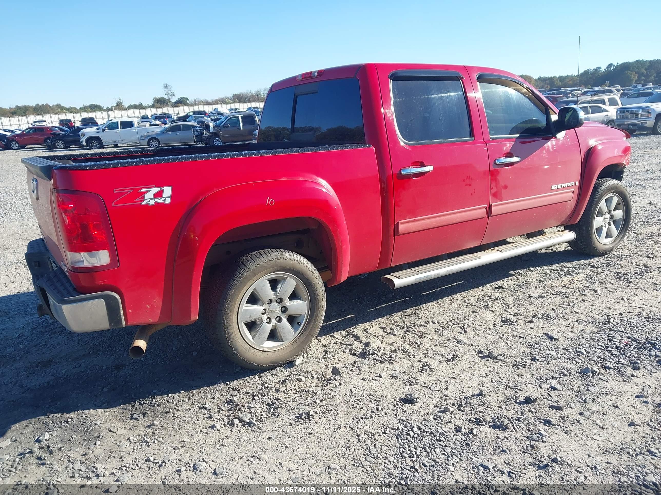 GMC SIERRA image 4