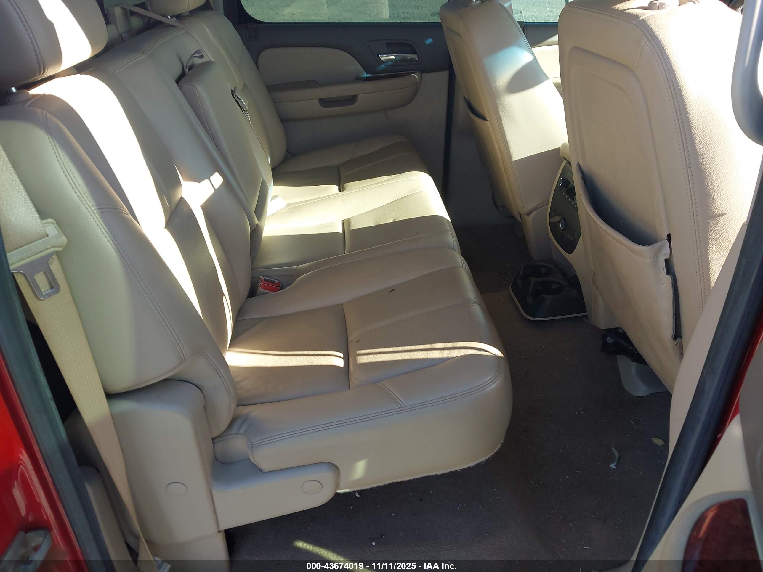 GMC SIERRA image 8