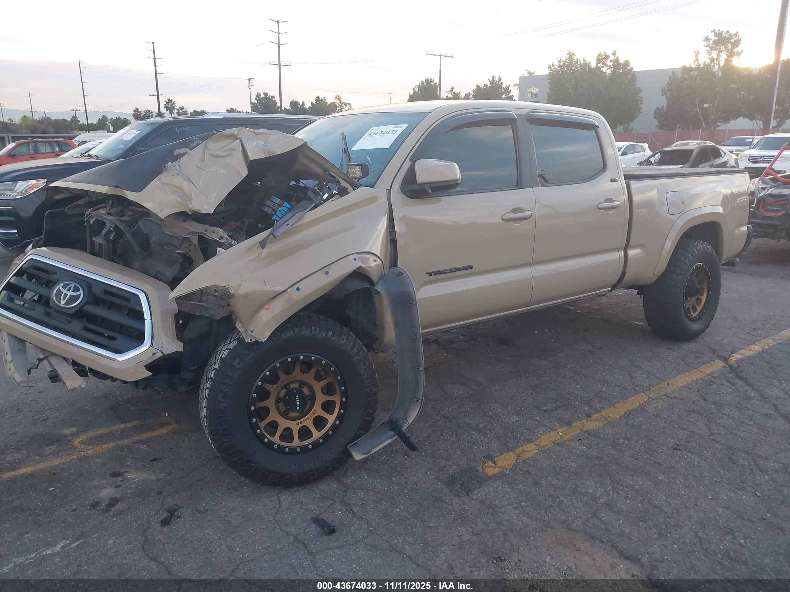 TOYOTA TACOMA image 2