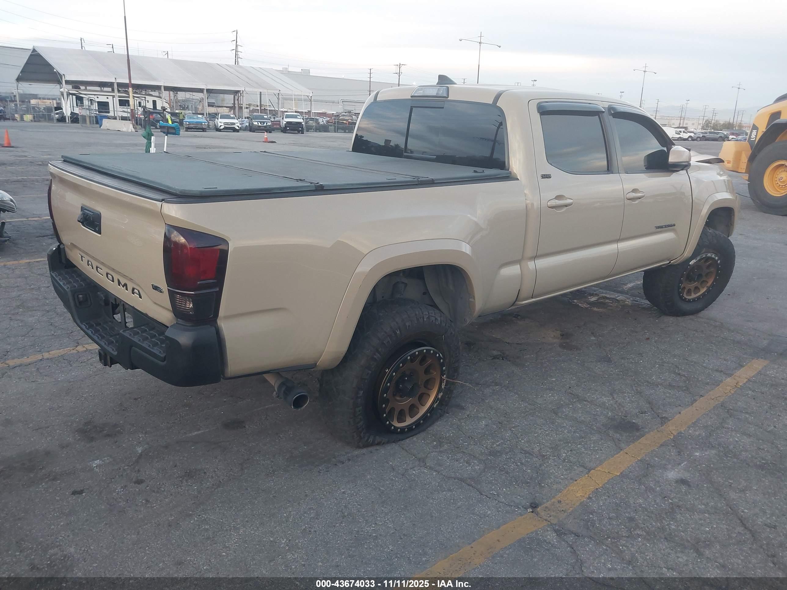 TOYOTA TACOMA image 4