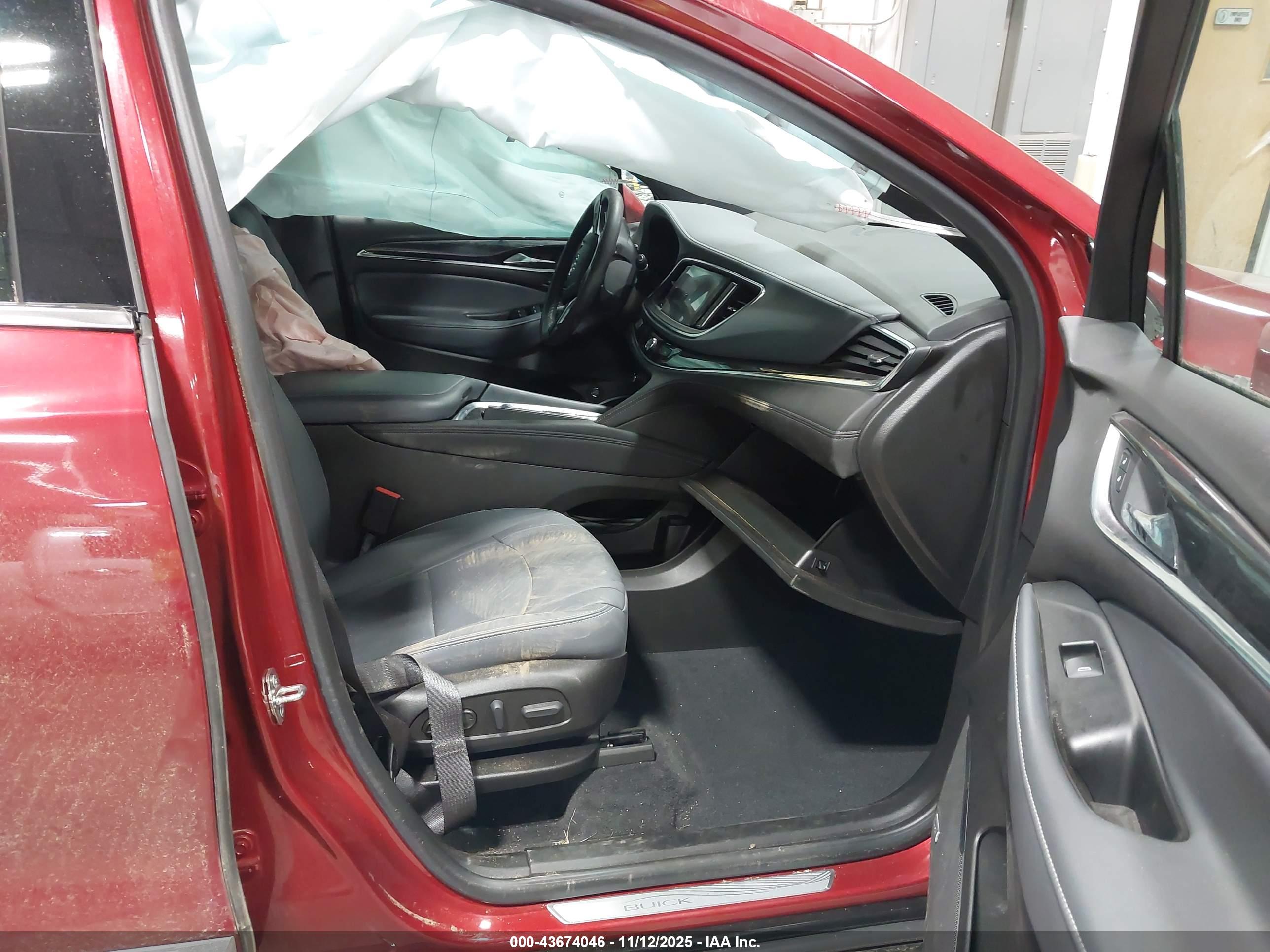 BUICK ENCLAVE image 5