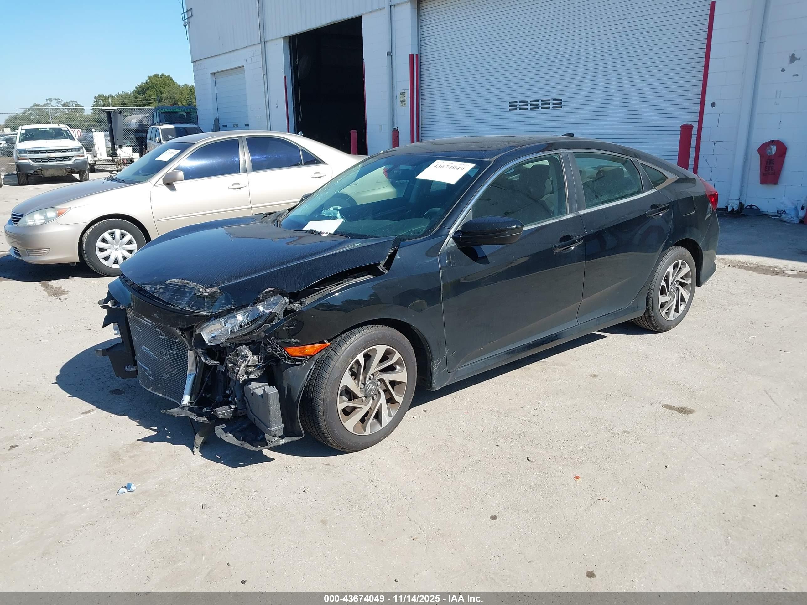 HONDA CIVIC image 2