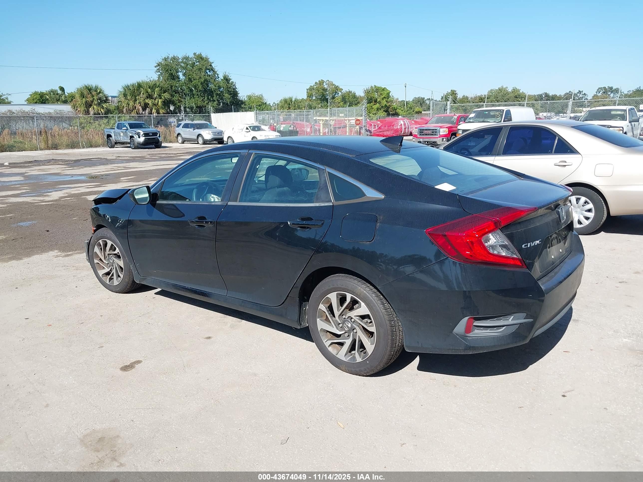 HONDA CIVIC image 3