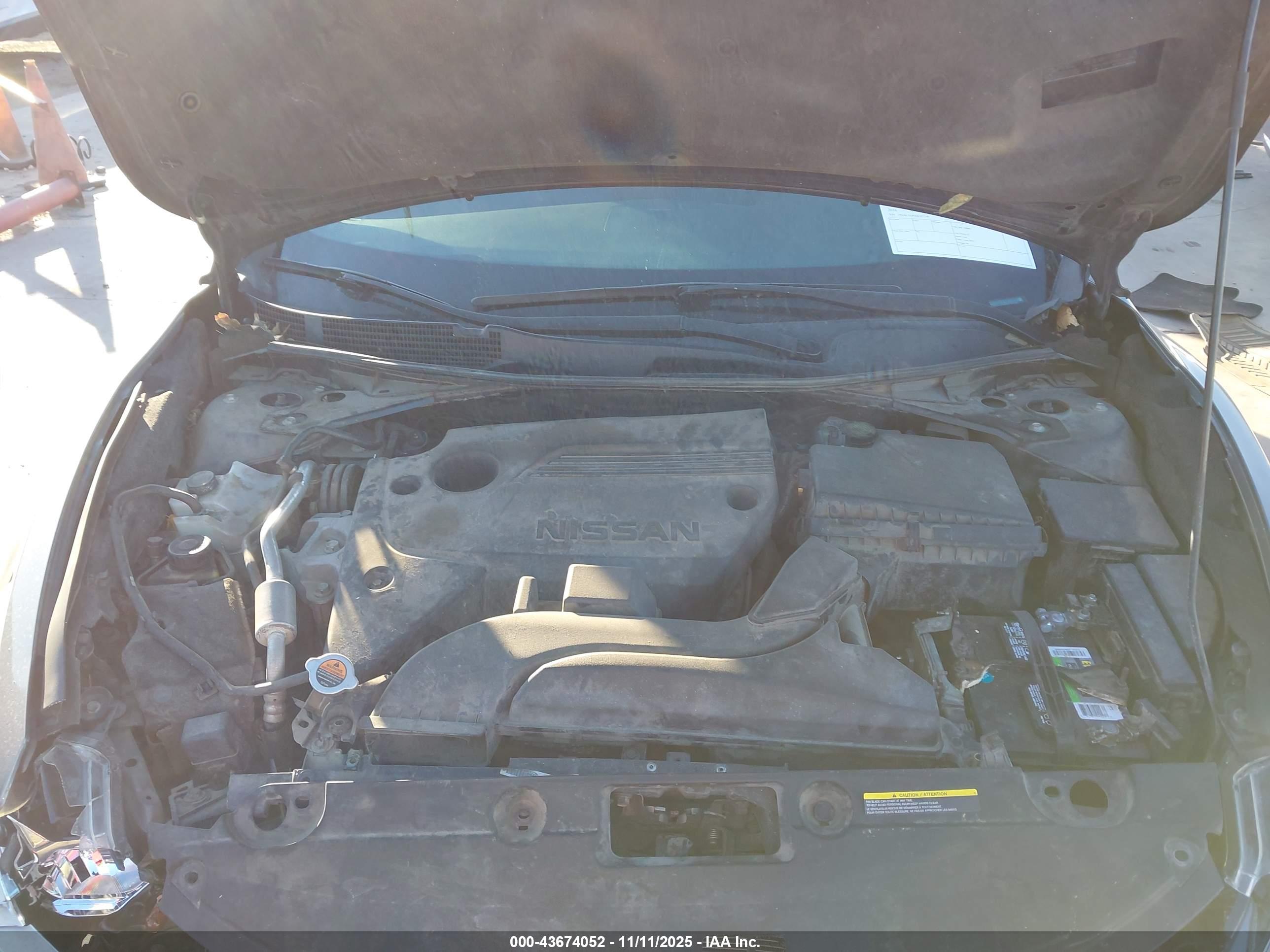 NISSAN ALTIMA image 10