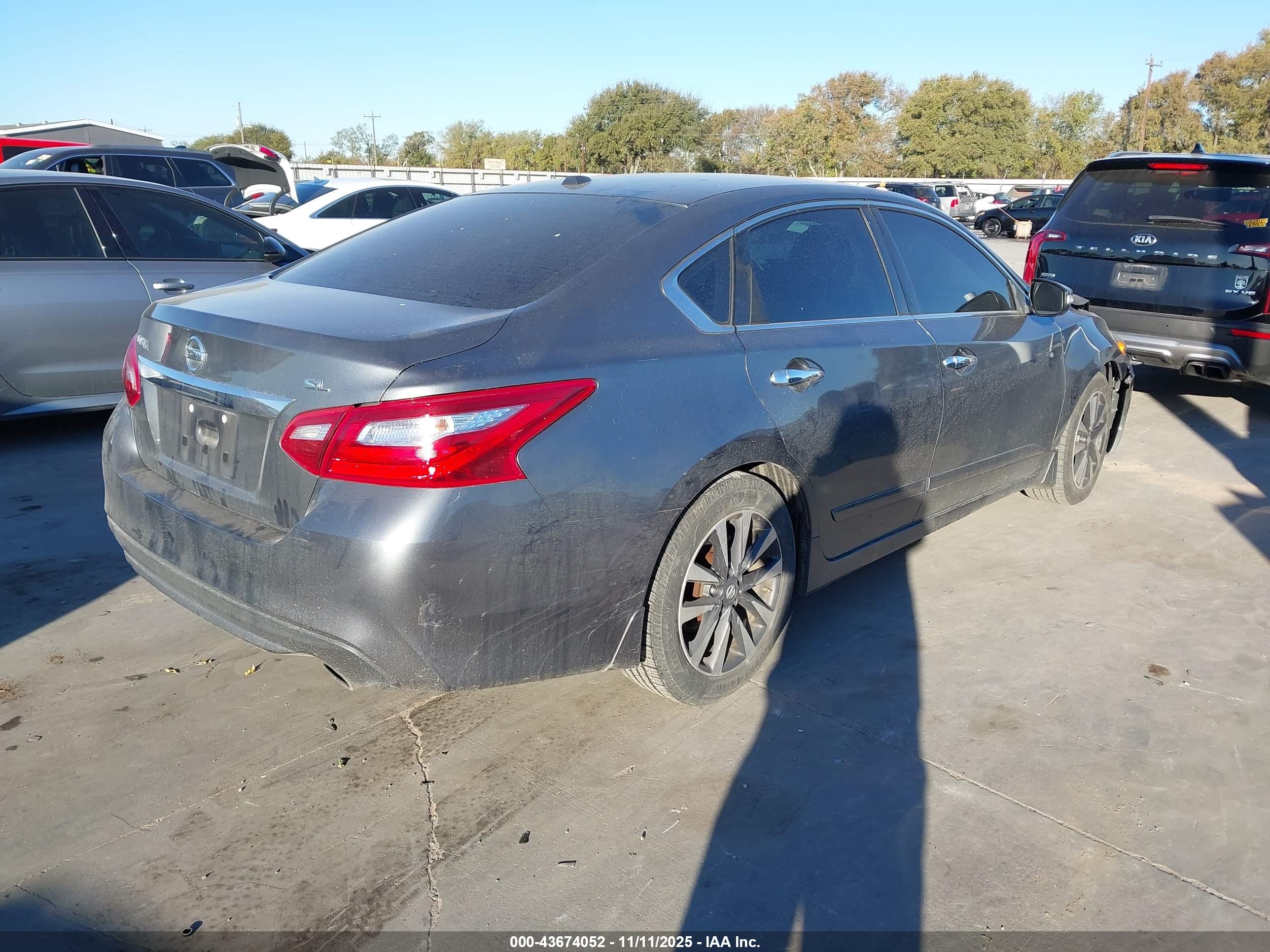 NISSAN ALTIMA image 4