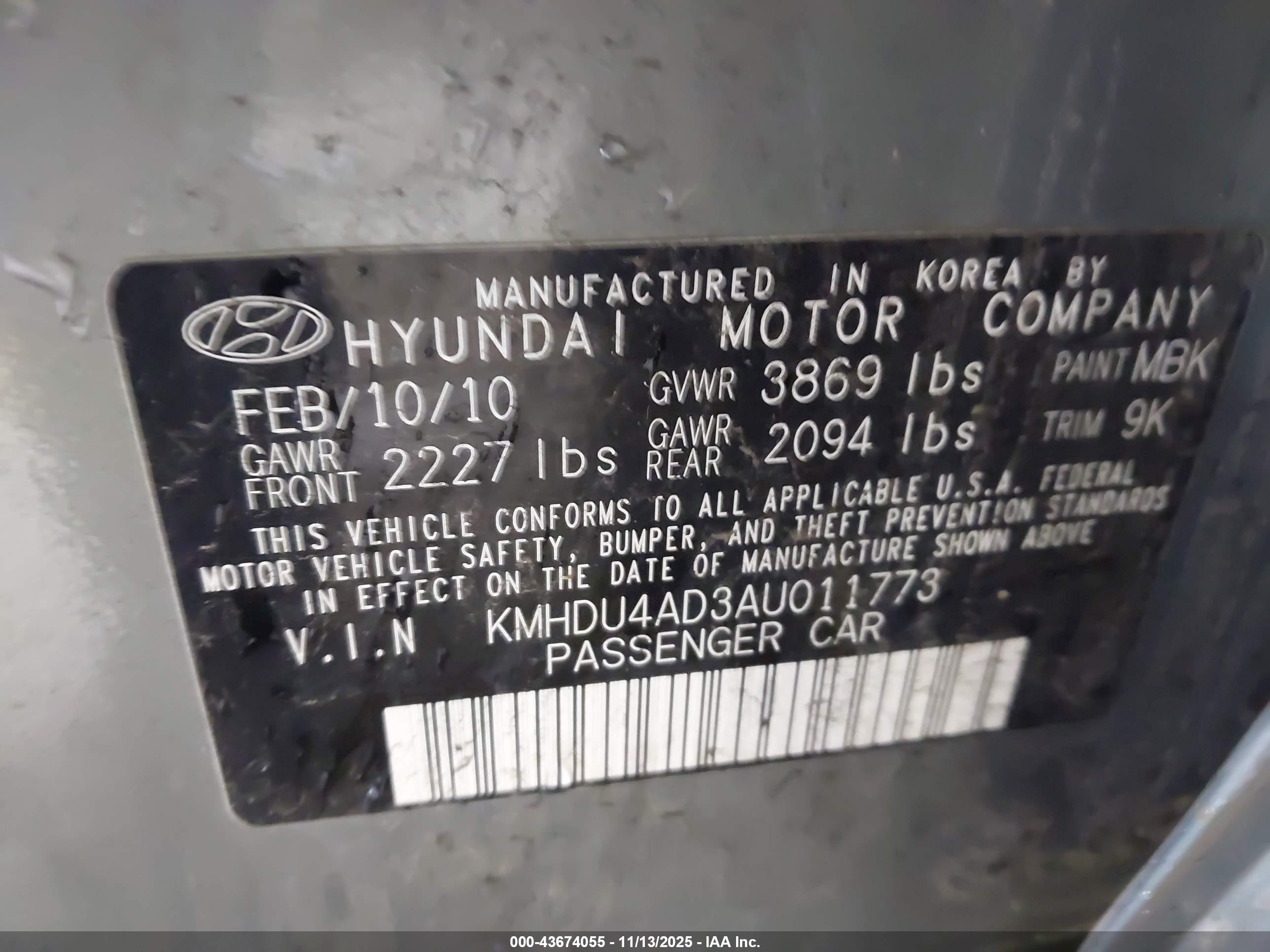 HYUNDAI ELANTRA image 9