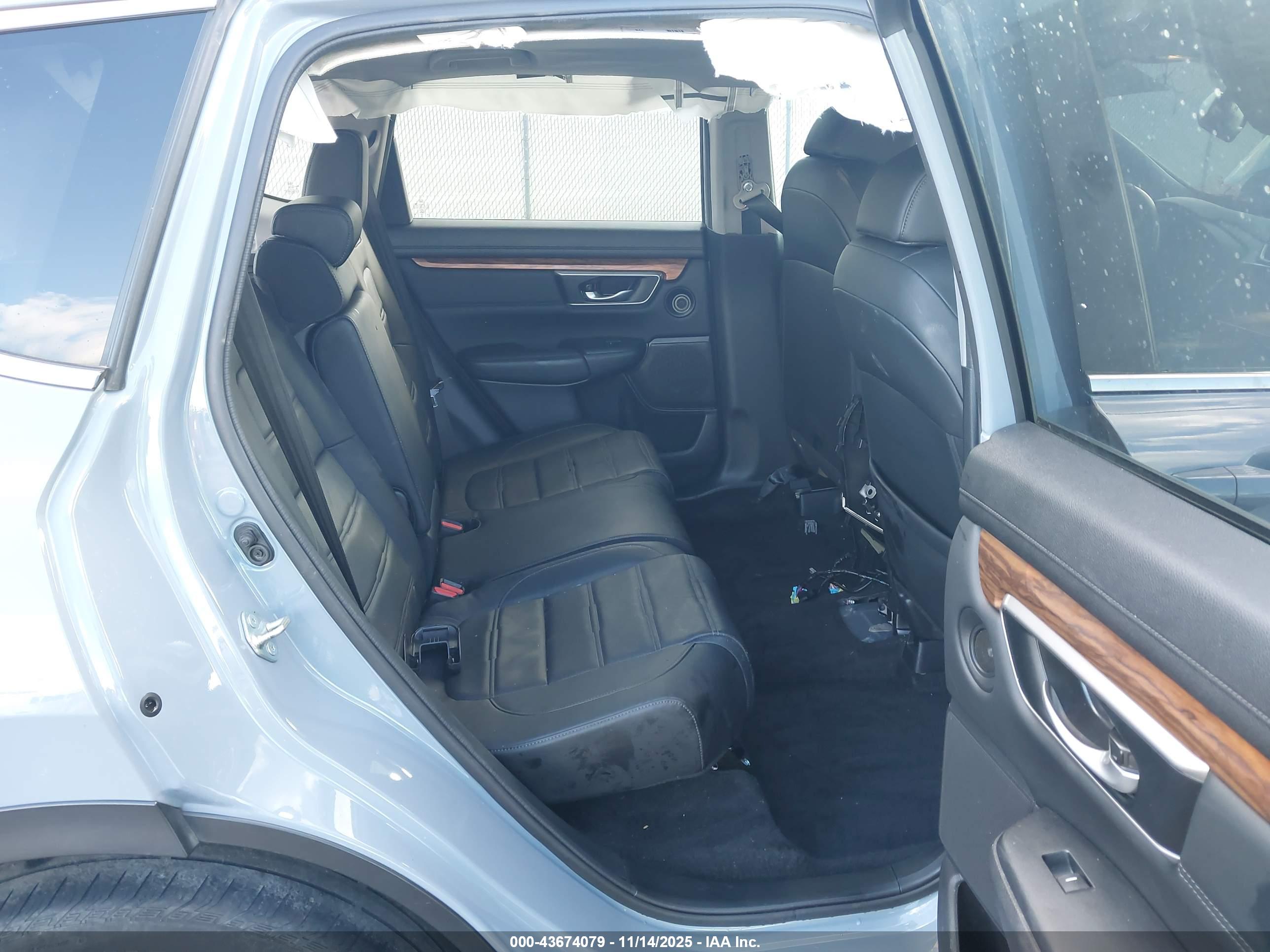 HONDA CR-V image 8