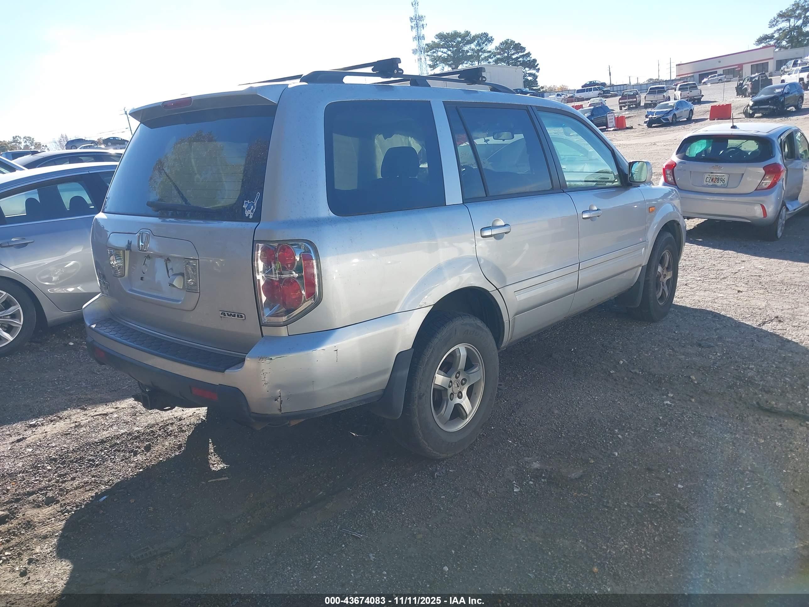 HONDA PILOT image 4