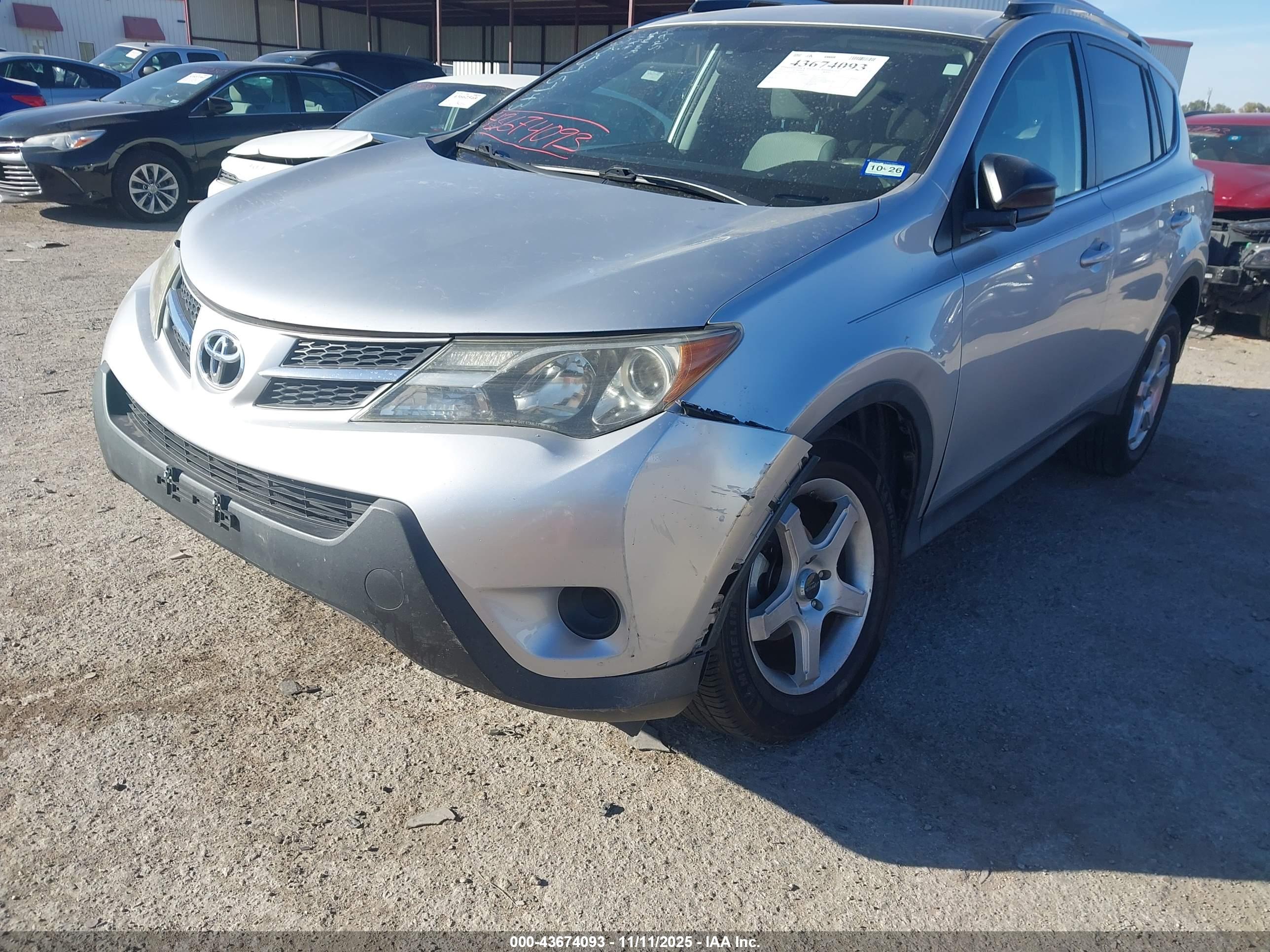 TOYOTA RAV4 image 6