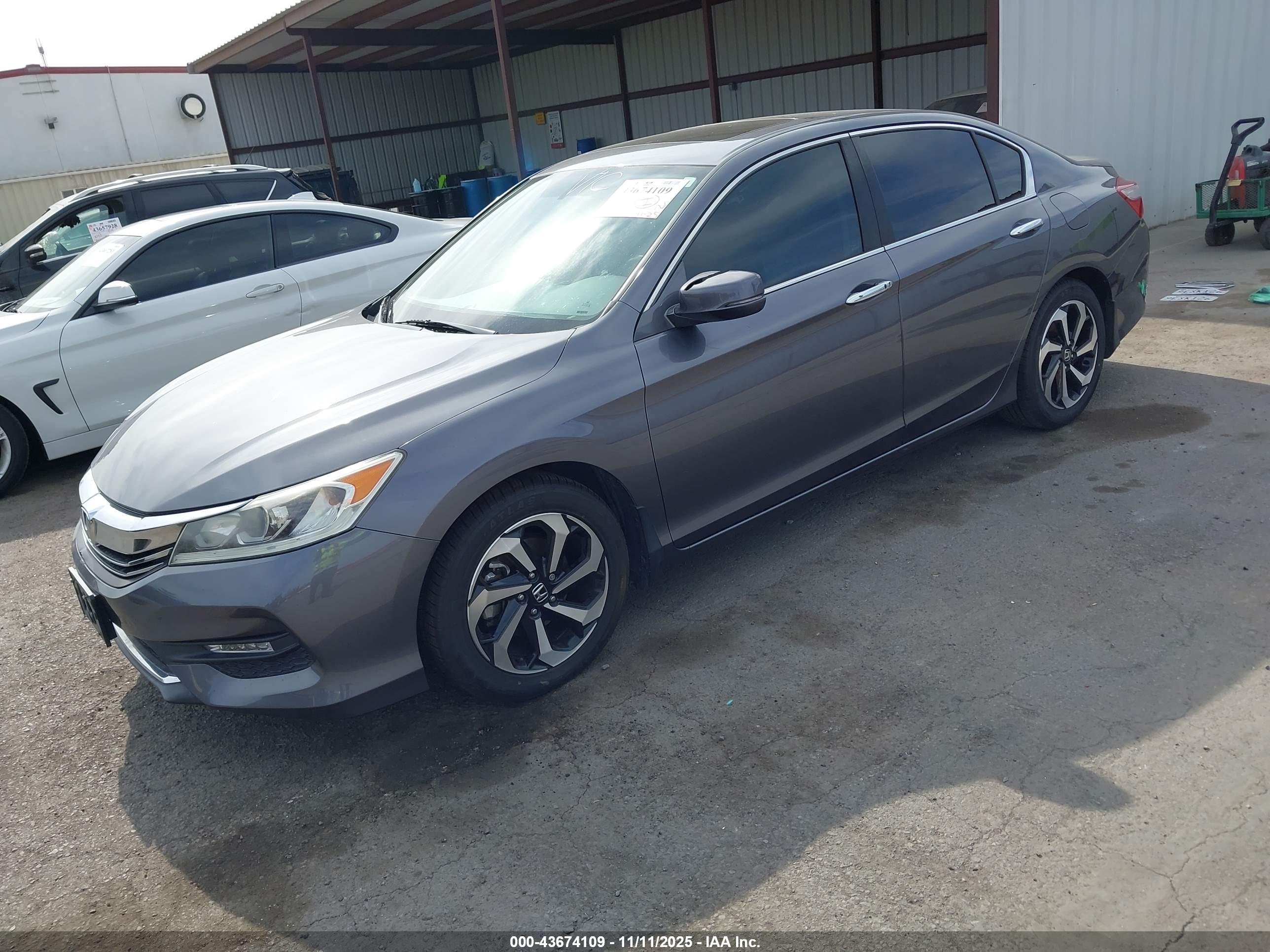 HONDA ACCORD image 2