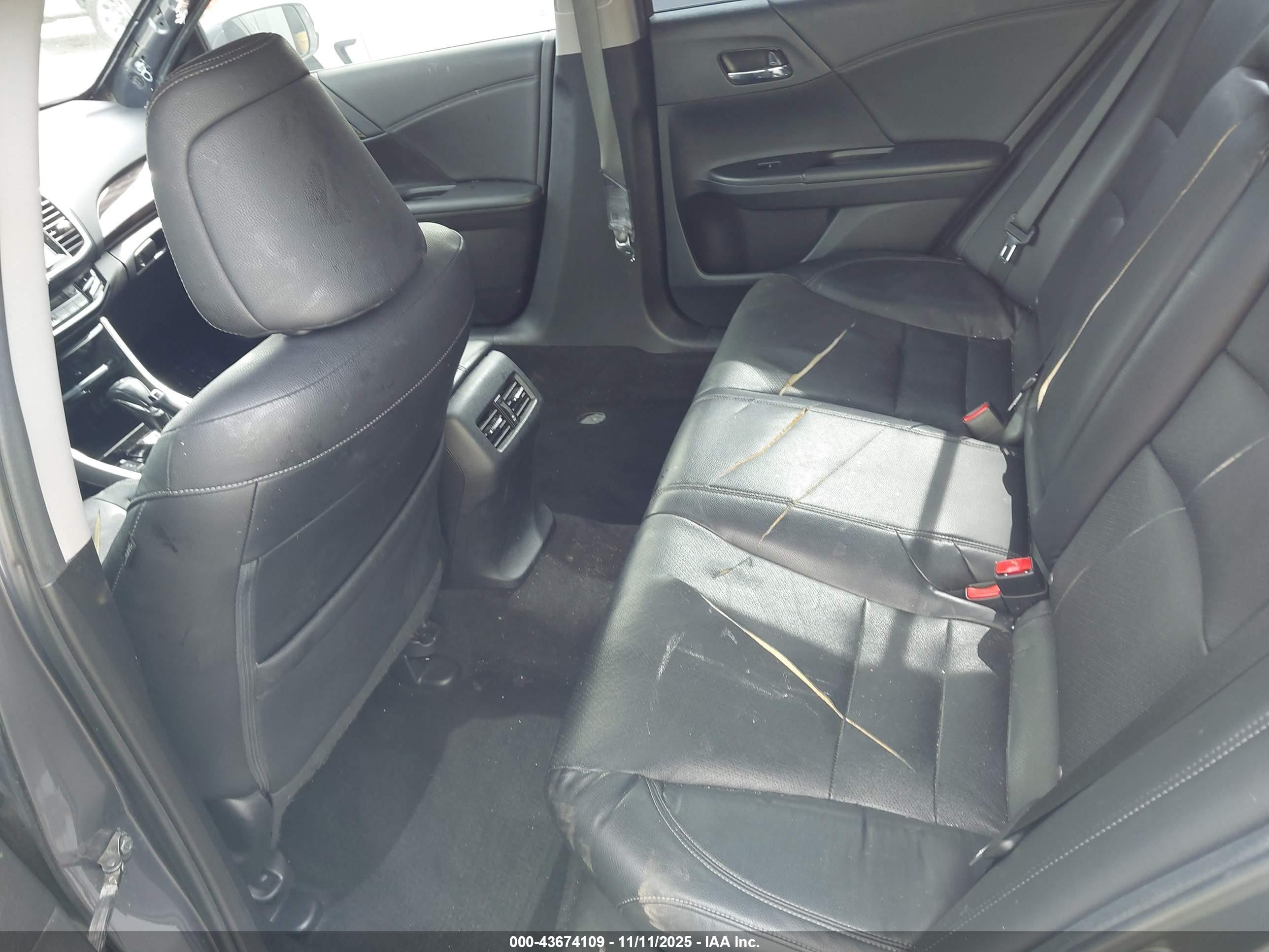 HONDA ACCORD image 8