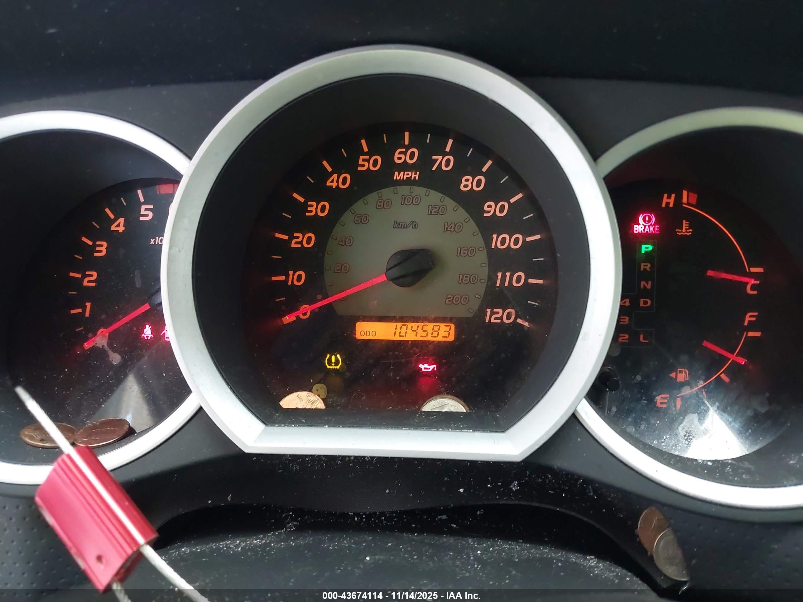 TOYOTA TACOMA image 7