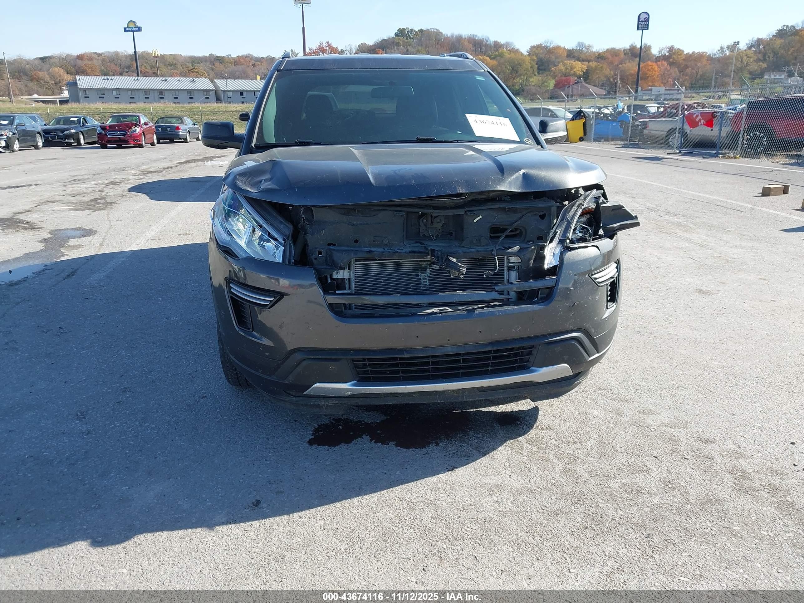 FORD EXPLORER image 6