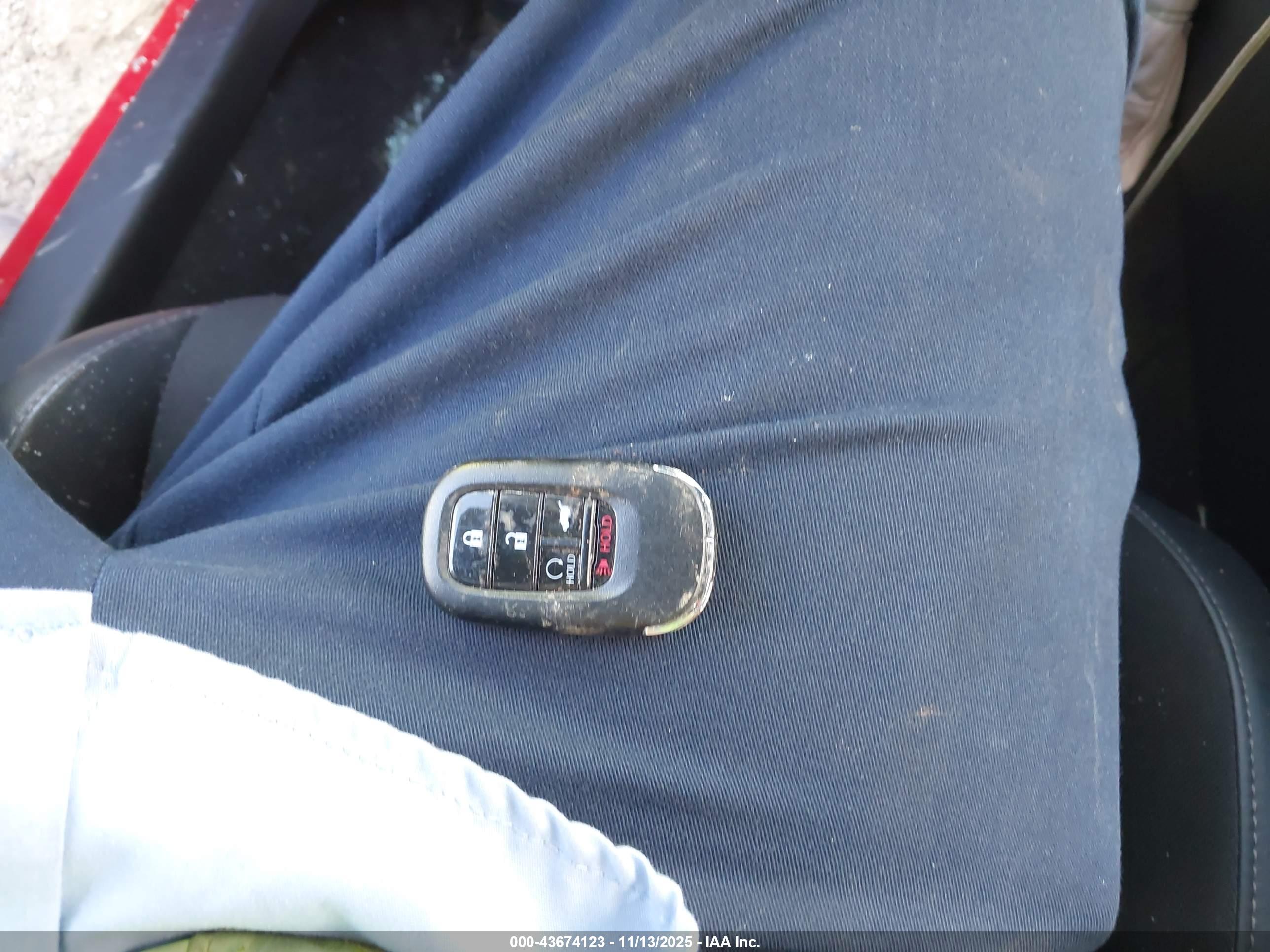HONDA CIVIC image 11