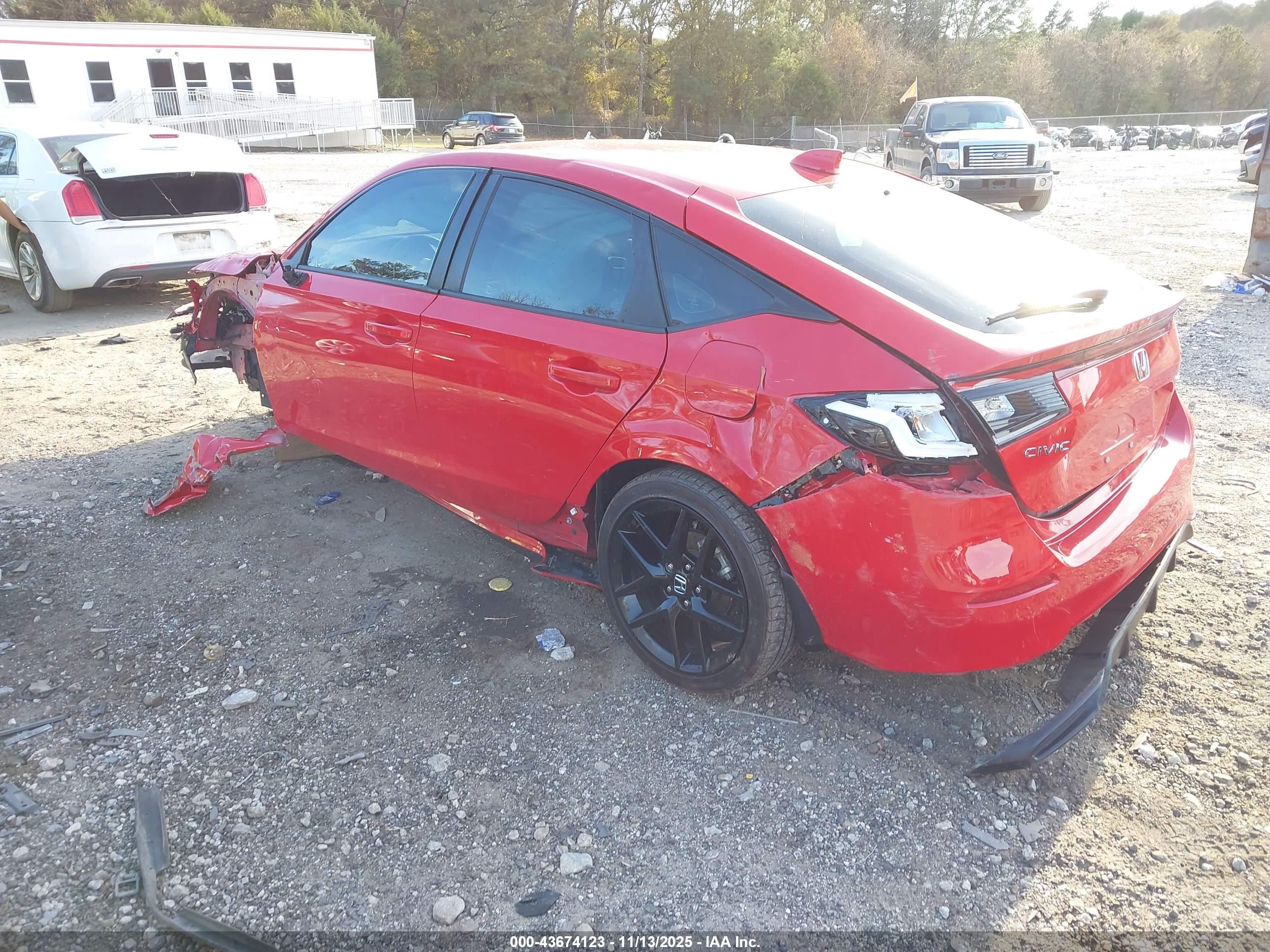 HONDA CIVIC image 3