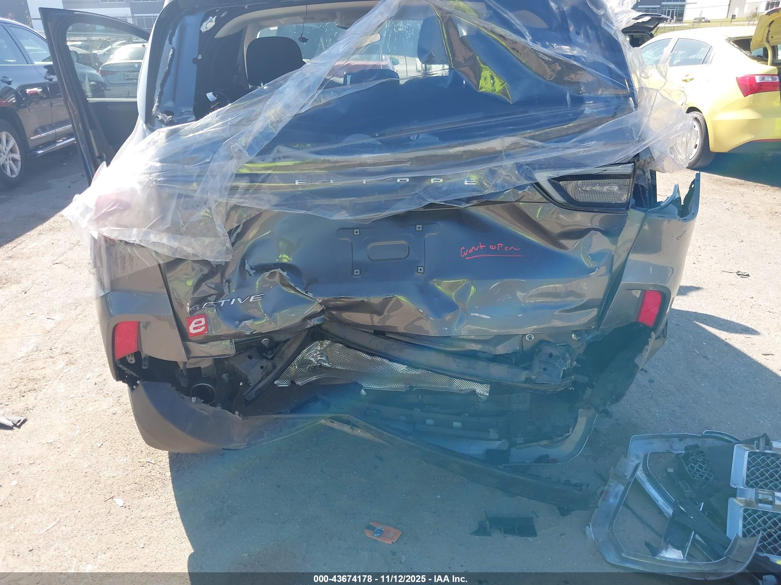 FORD ESCAPE image 6