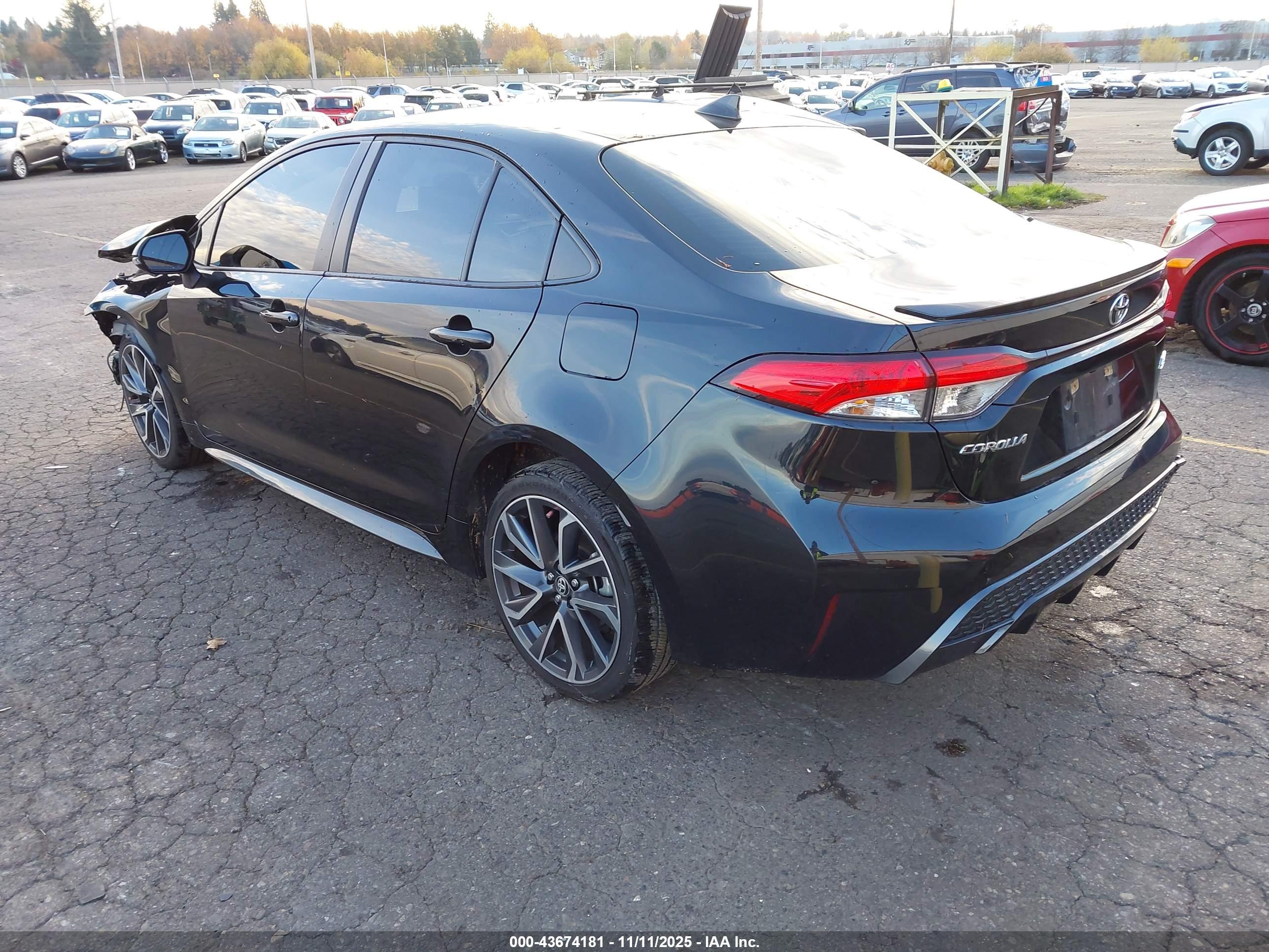 TOYOTA COROLLA image 3