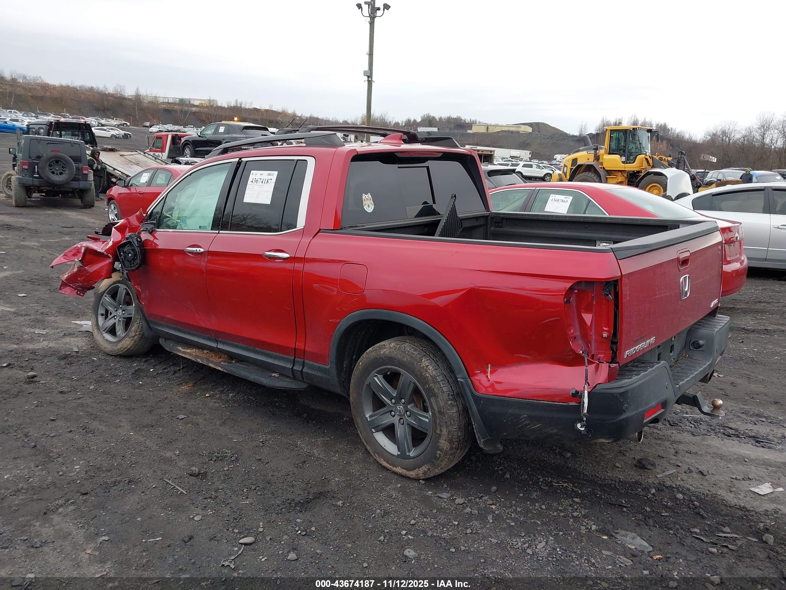 HONDA RIDGELINE image 3