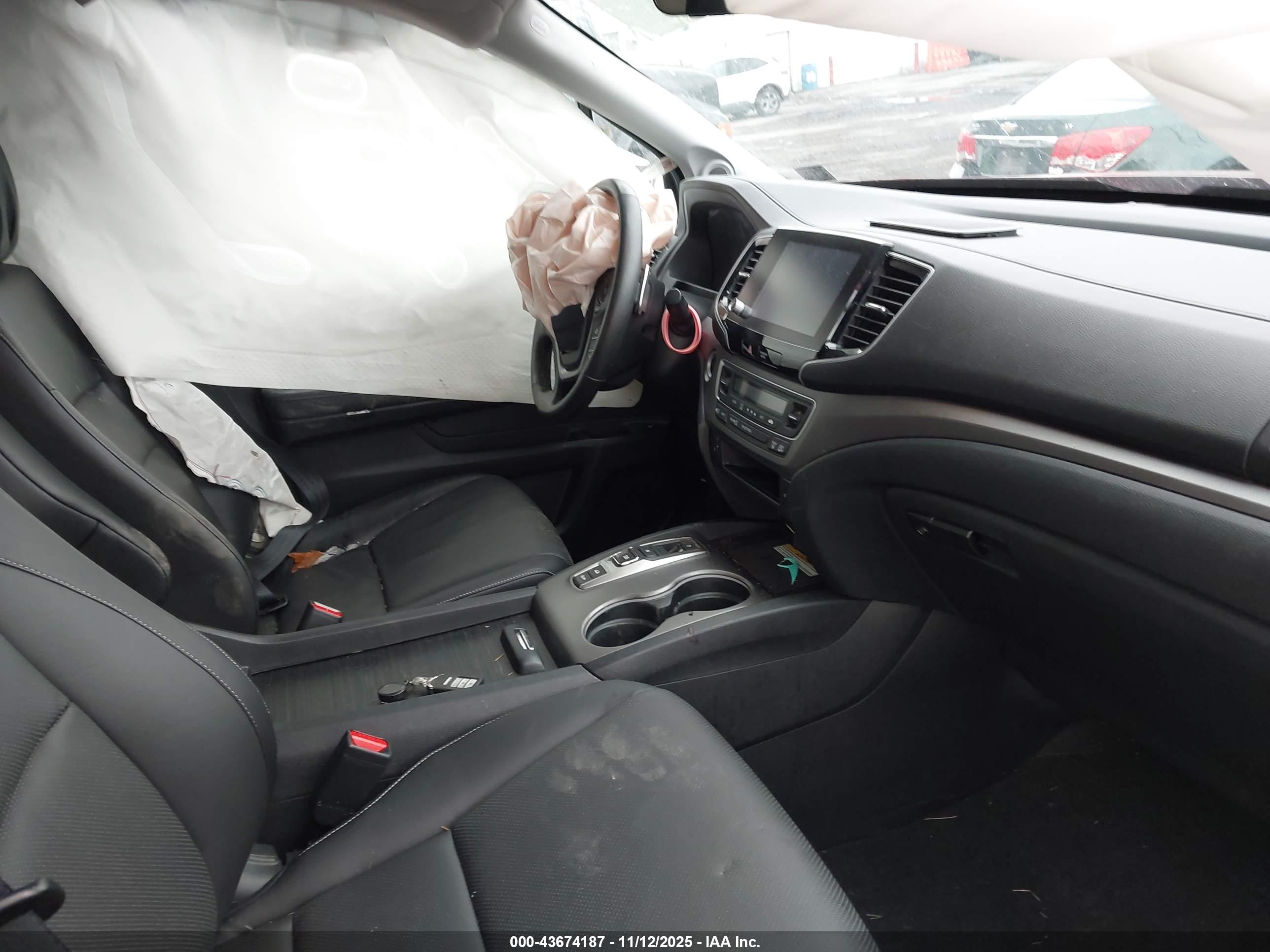 HONDA RIDGELINE image 5