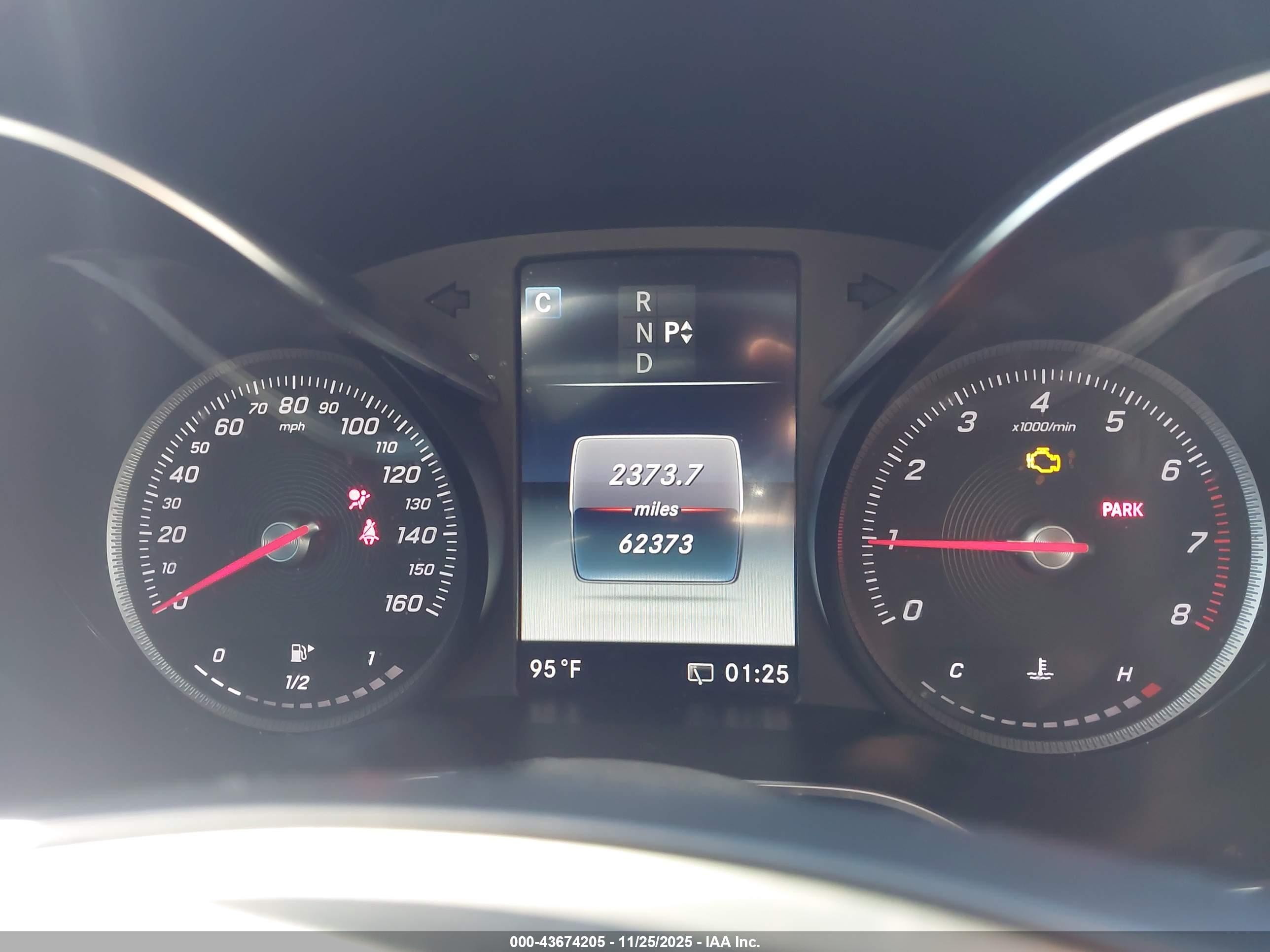 MERCEDES-BENZ GLC image 7