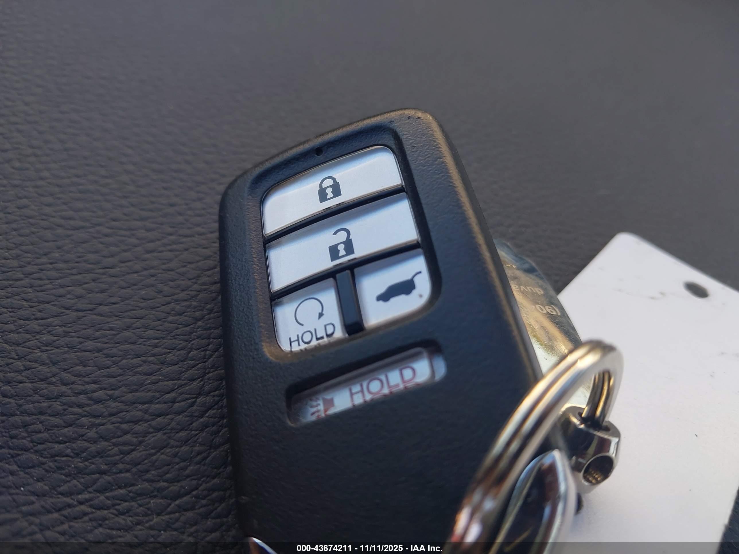 HONDA CR-V image 11
