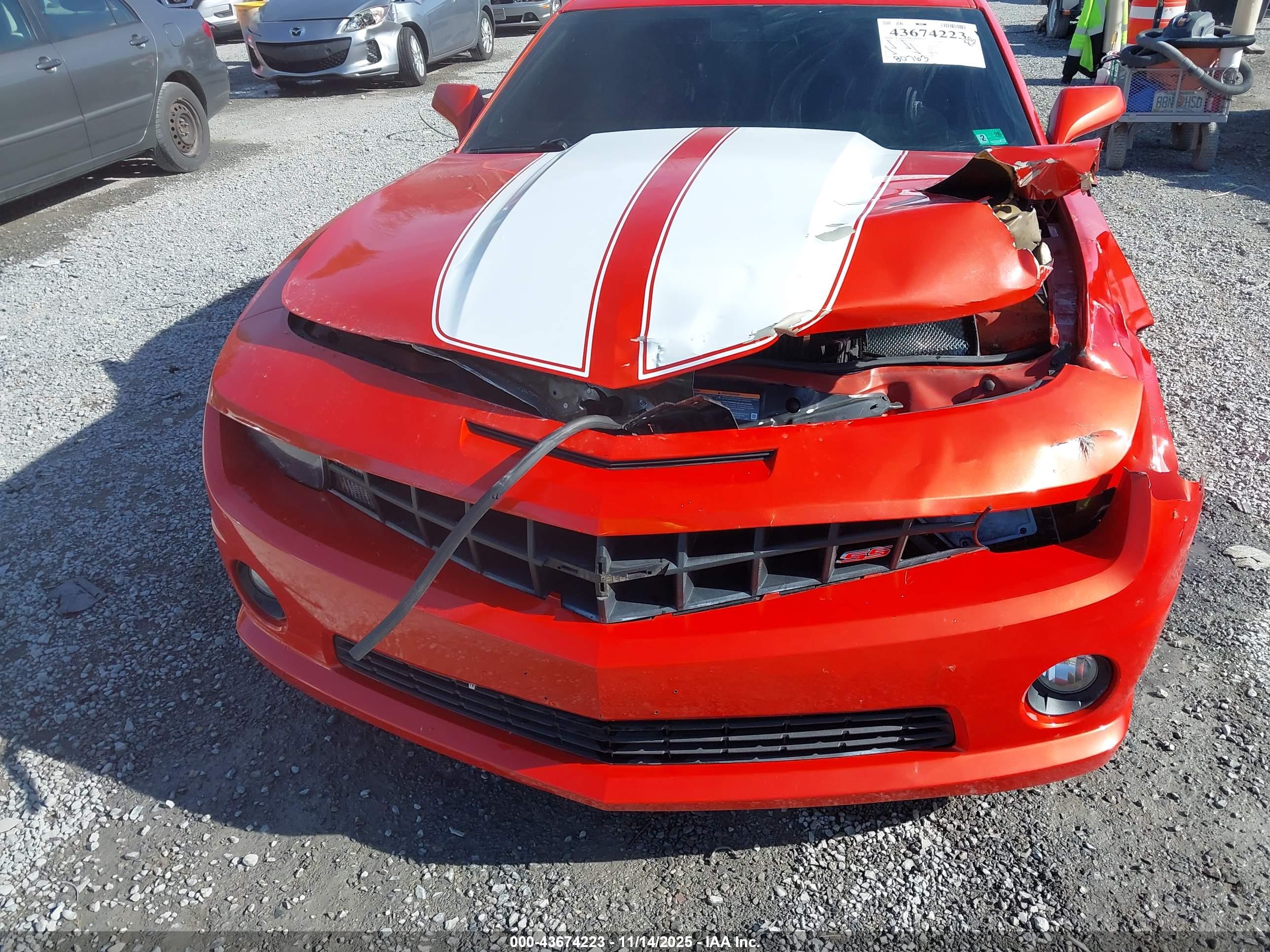 CHEVROLET CAMARO image 6