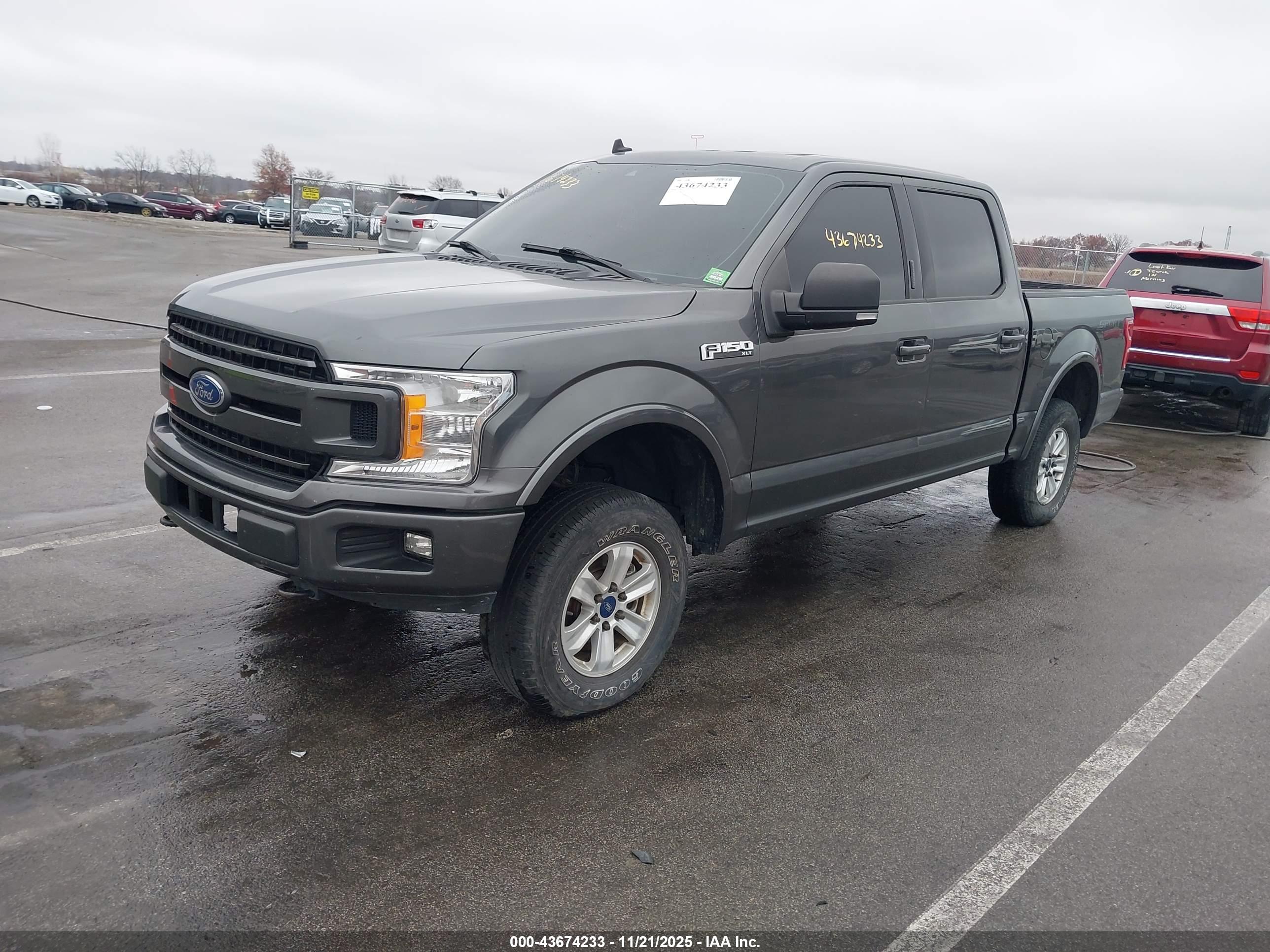 FORD F-150 image 2