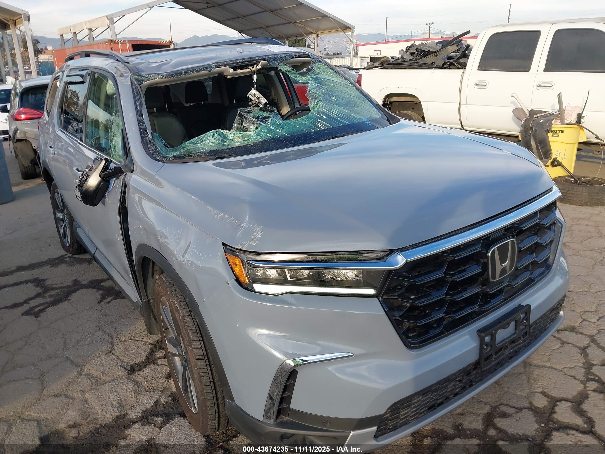 HONDA PILOT image 6