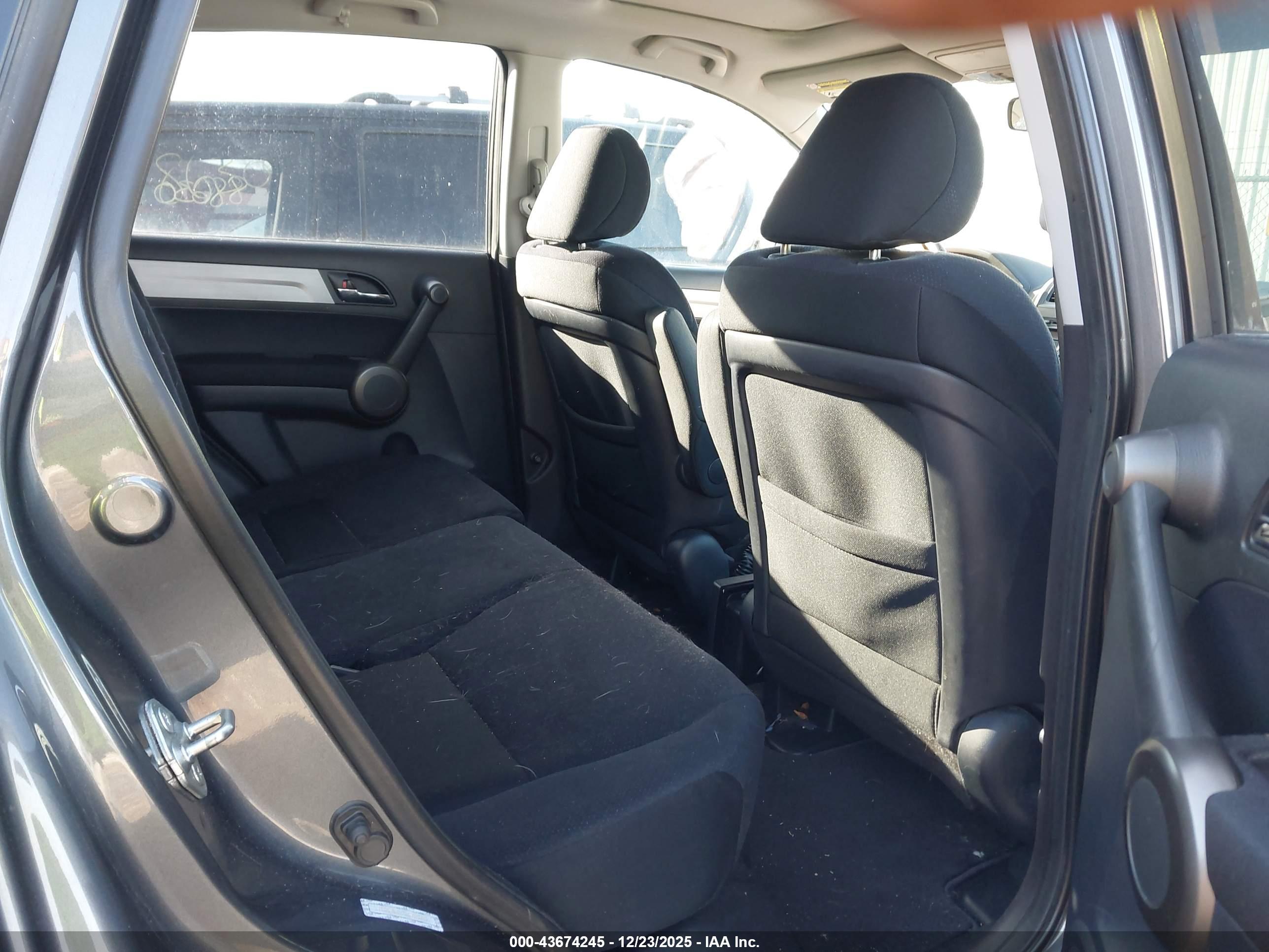 HONDA CR-V image 8